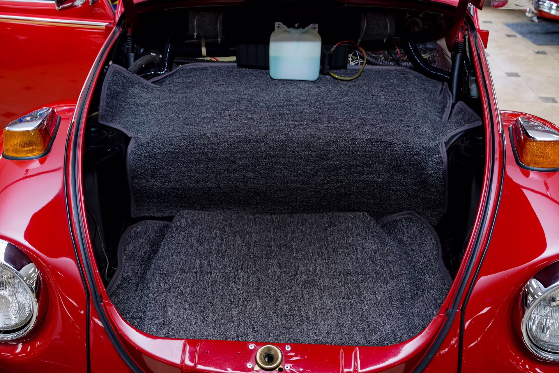 1971 Iberian Red Volkswagen Super Beetle