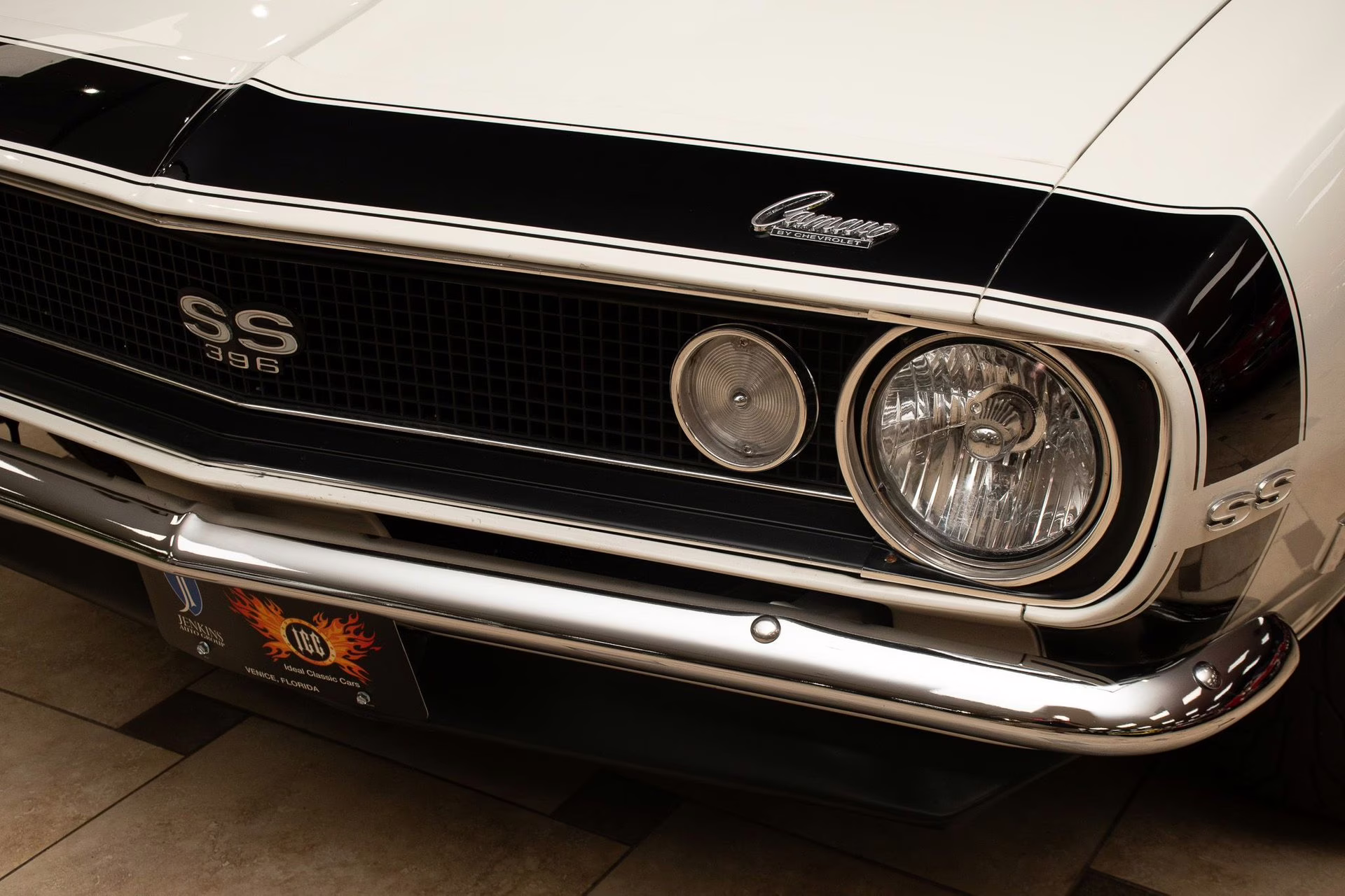 1967 Ermine White Chevrolet Camaro