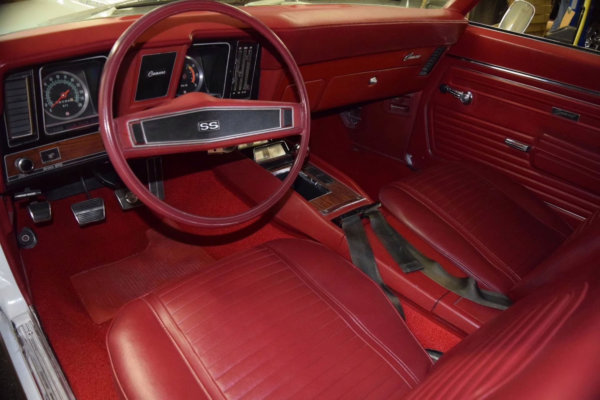 1969 White Chevrolet Camaro