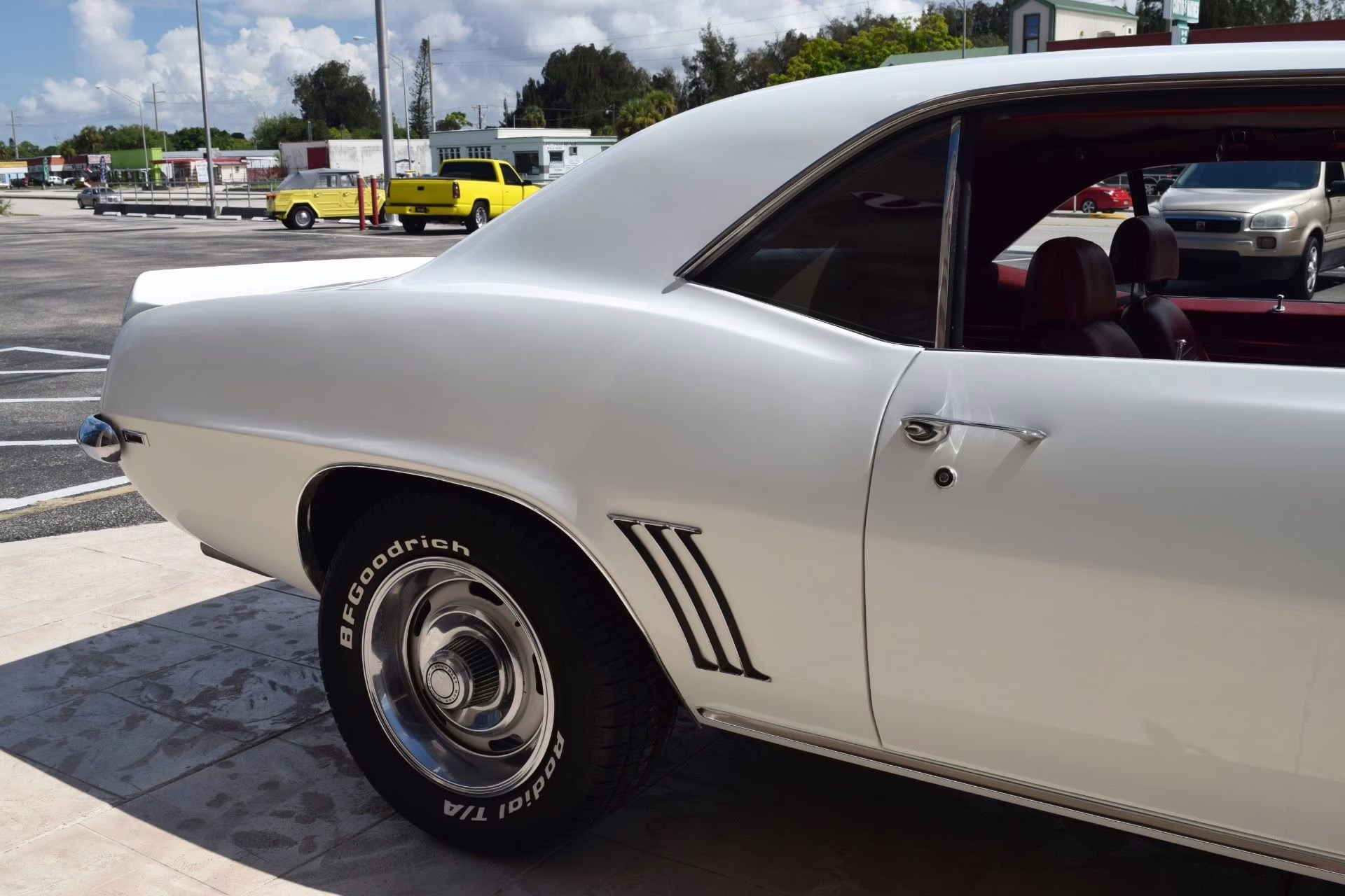 1969 White Chevrolet Camaro