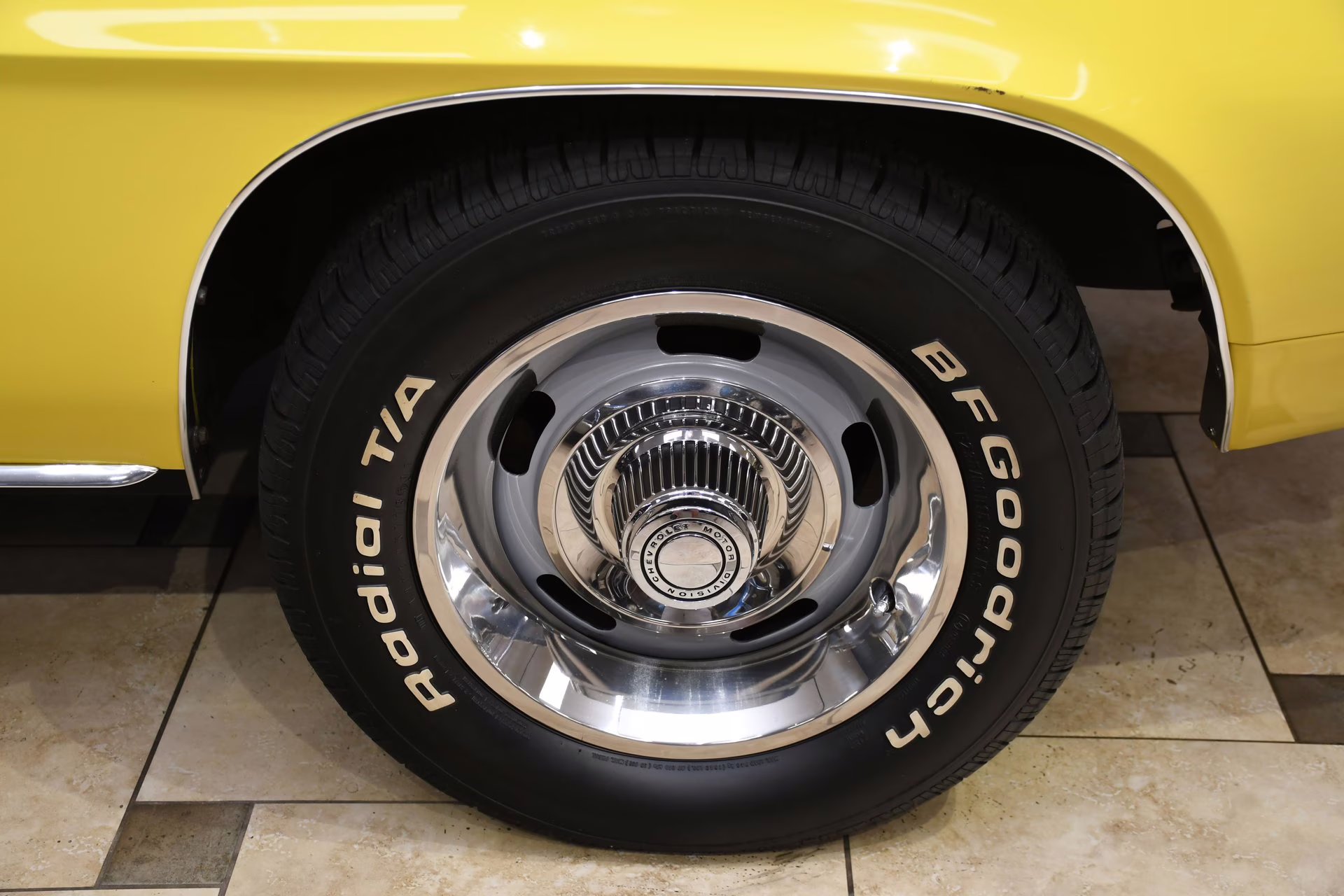 1969 Yellow Chevrolet Camaro