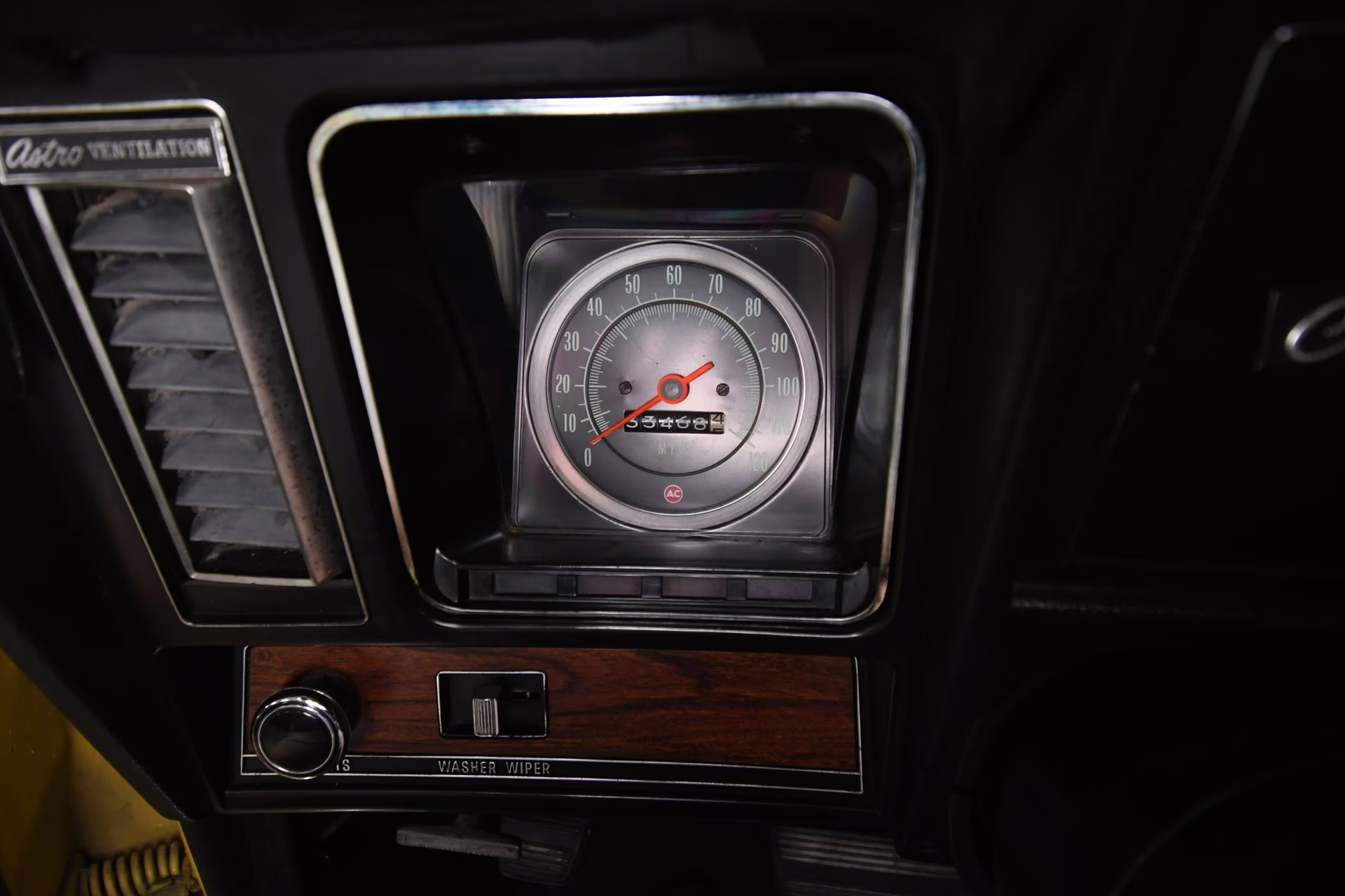 1969 Yellow Chevrolet Camaro