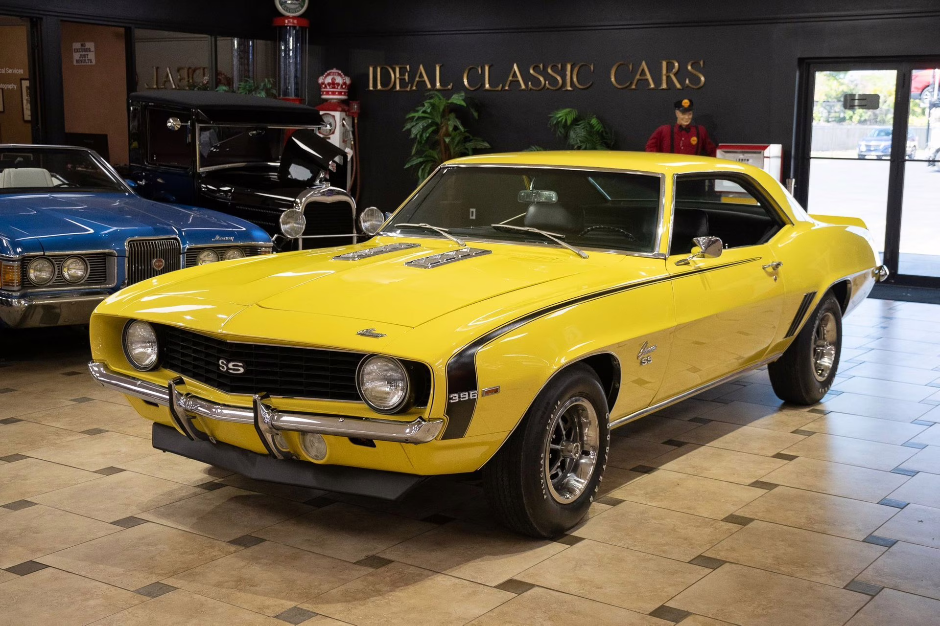 1969 Yellow Chevrolet Camaro