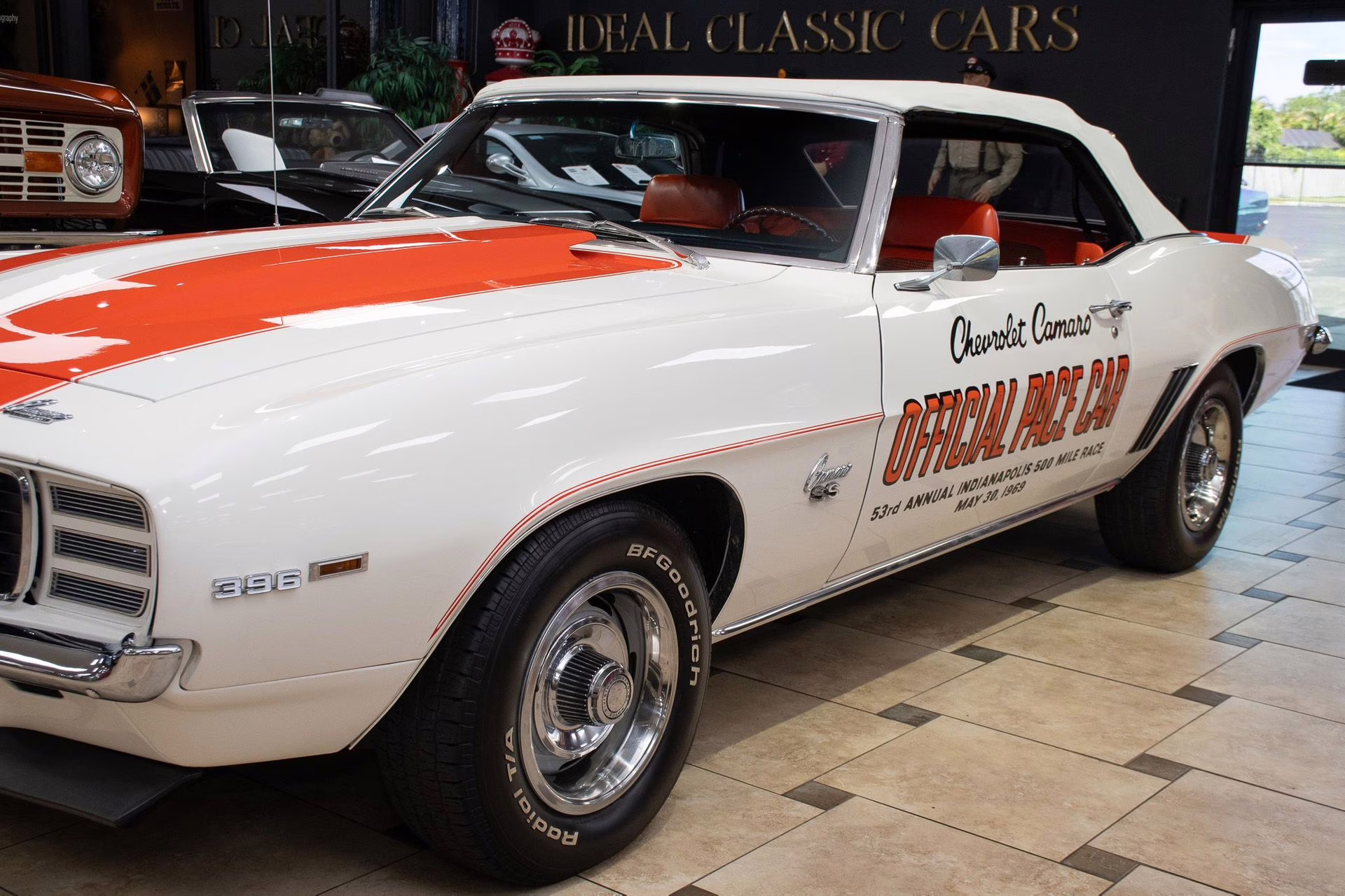 1969 Dover White/Hugger Orange Chevrolet Camaro