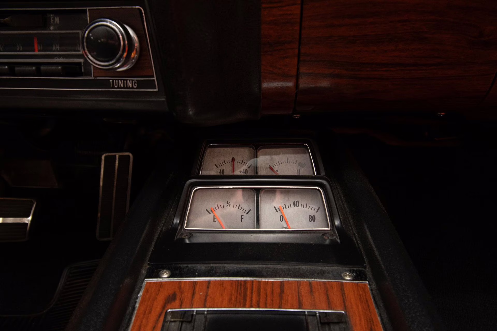 1969 Dover White/Hugger Orange Chevrolet Camaro