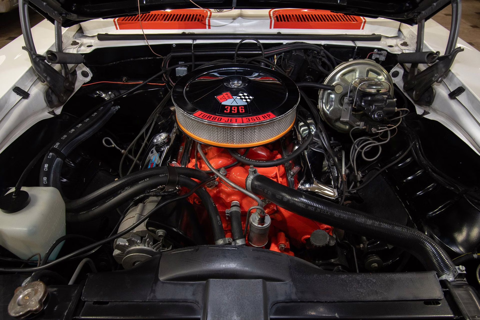 1969 Dover White/Hugger Orange Chevrolet Camaro