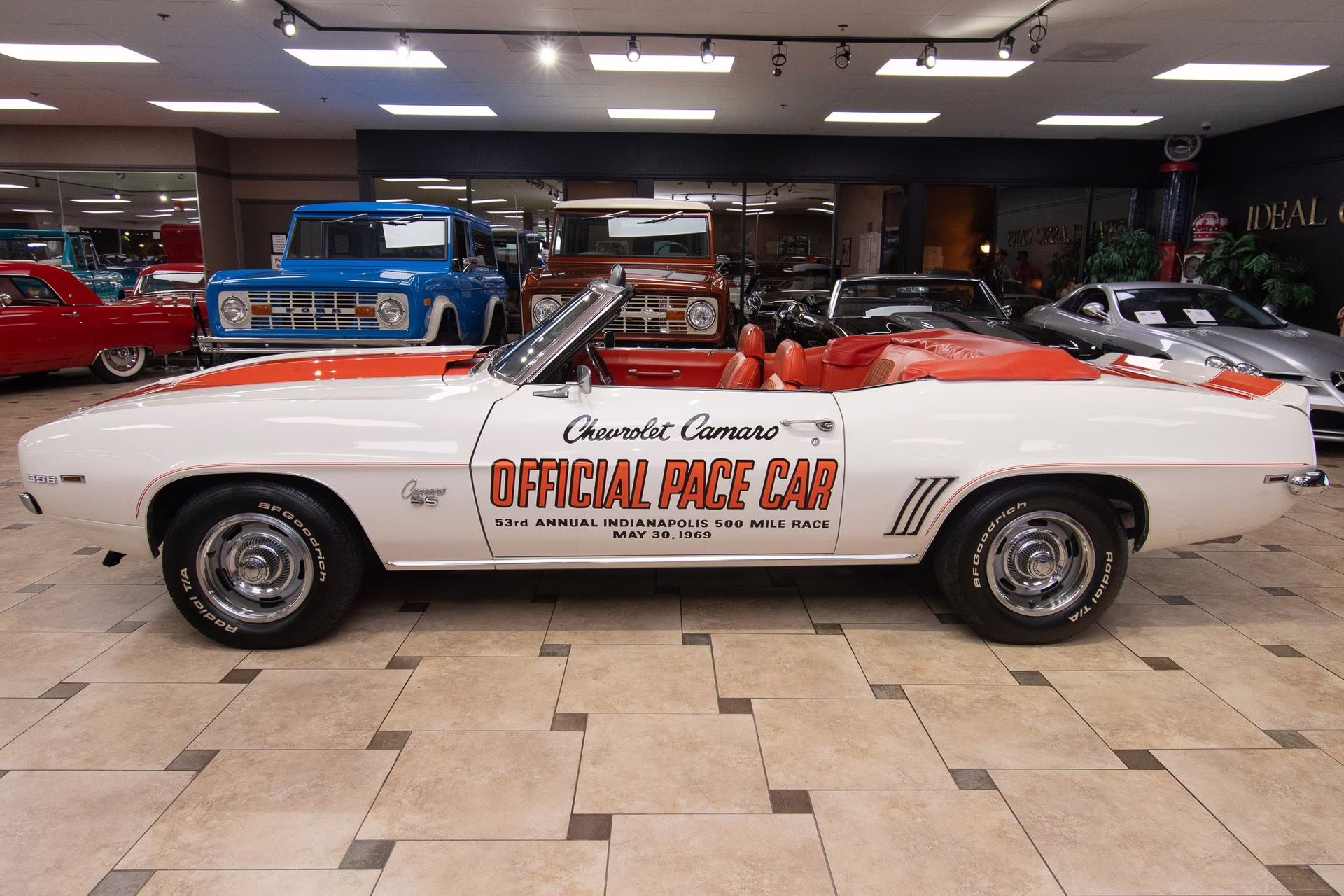 1969 Dover White/Hugger Orange Chevrolet Camaro