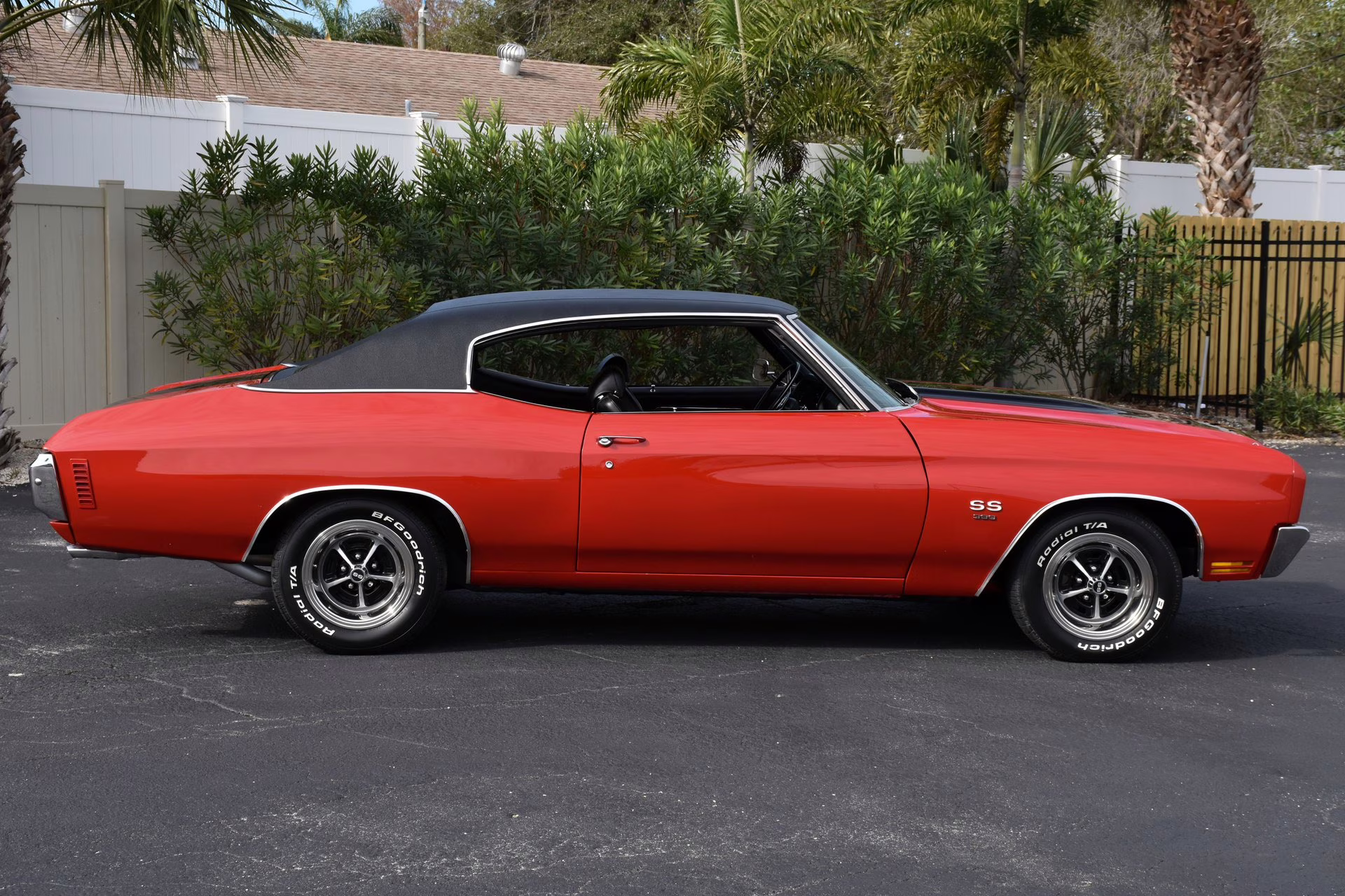 1970 Cranberry Red w/ Black Chevrolet Chevelle