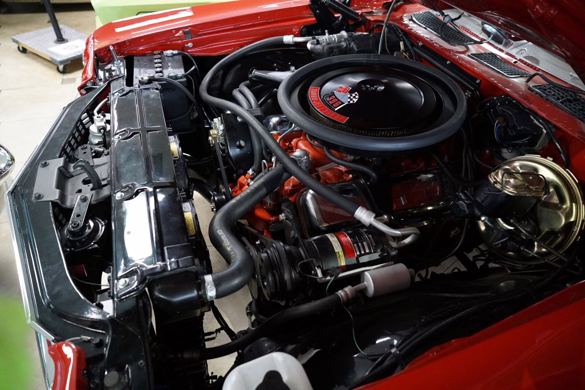 1970 Cranberry Red &amp; White Chevrolet Chevelle