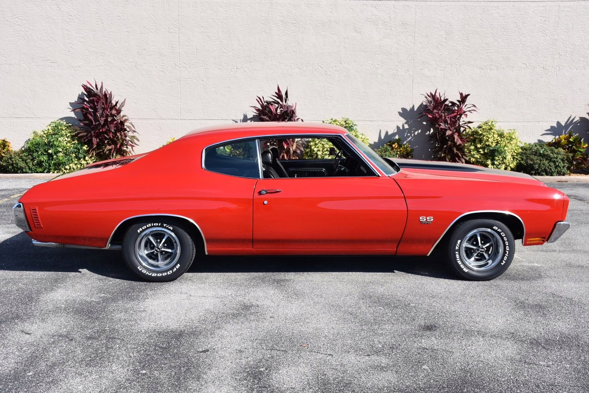 1970 Cranberry Red Chevrolet Chevelle SS