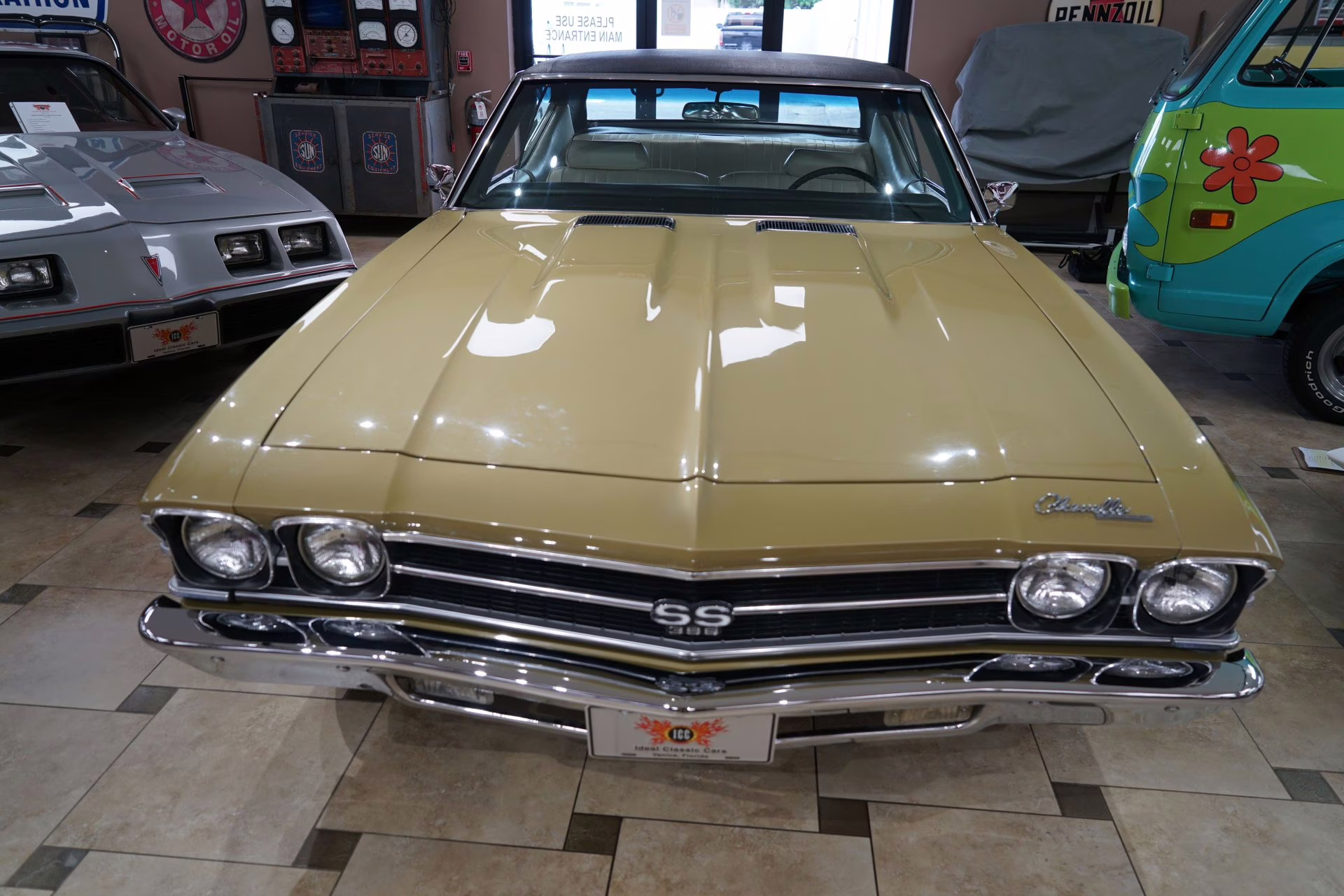 1969 Olympic Gold Chevrolet Chevelle