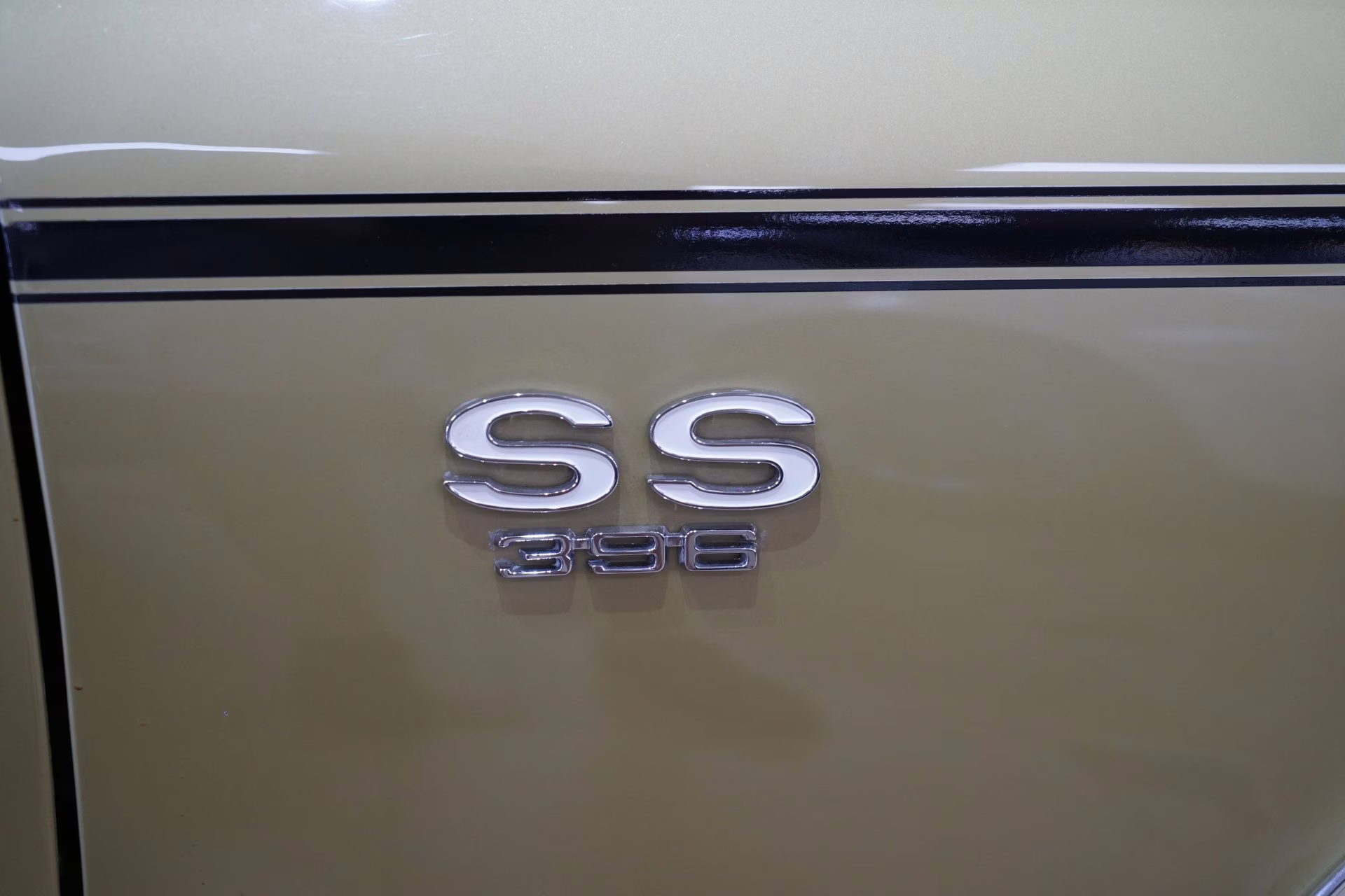 1969 Olympic Gold Chevrolet Chevelle