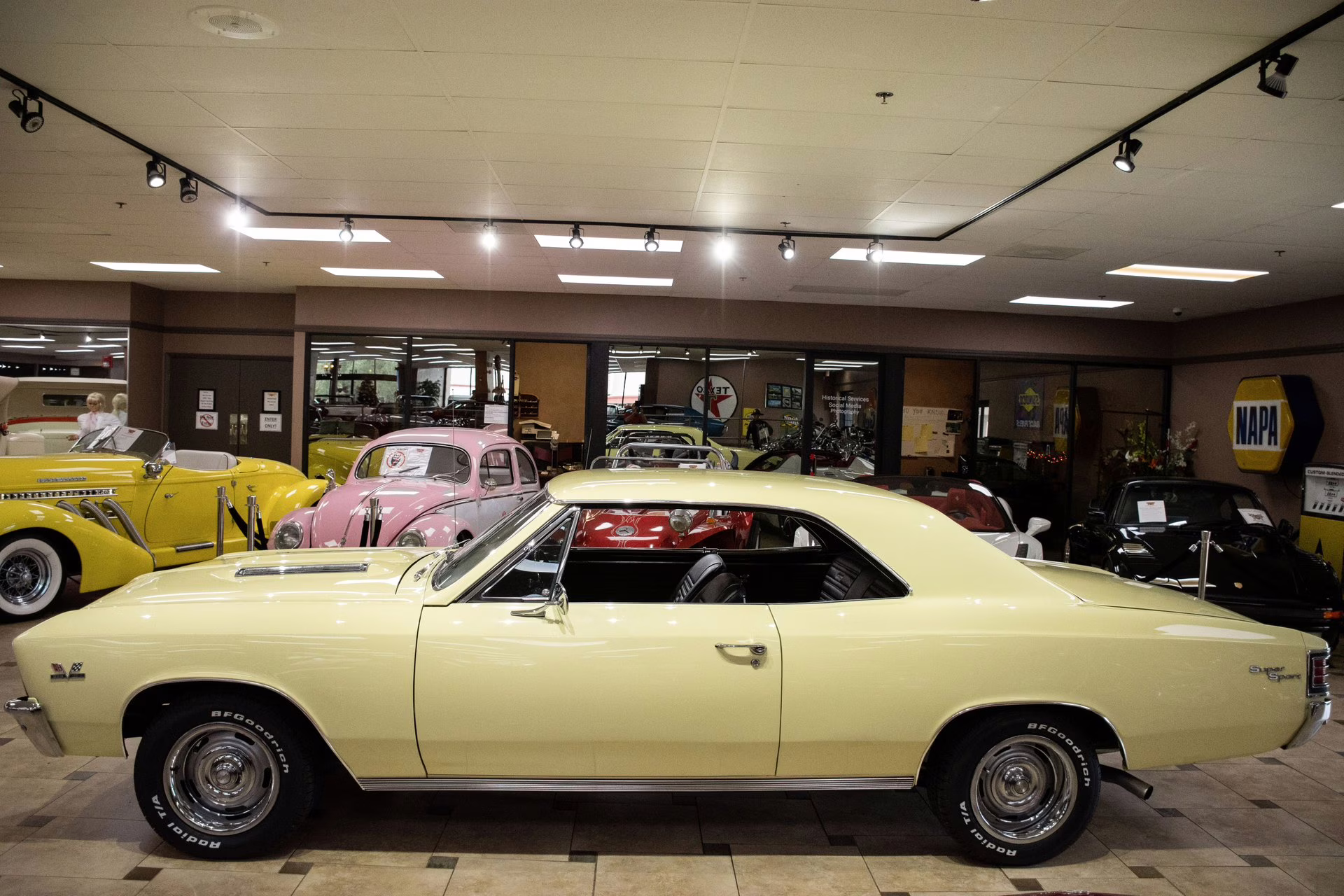 1967 Butternut Yellow Chevrolet Chevelle