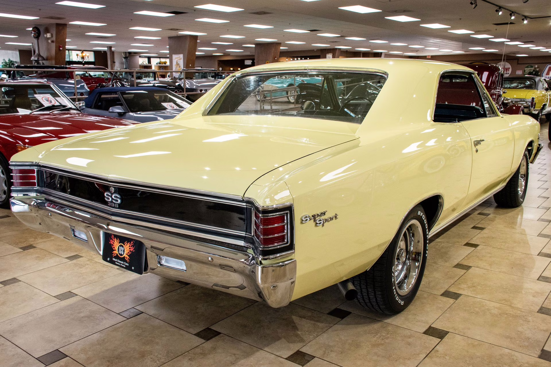1967 Butternut Yellow Chevrolet Chevelle