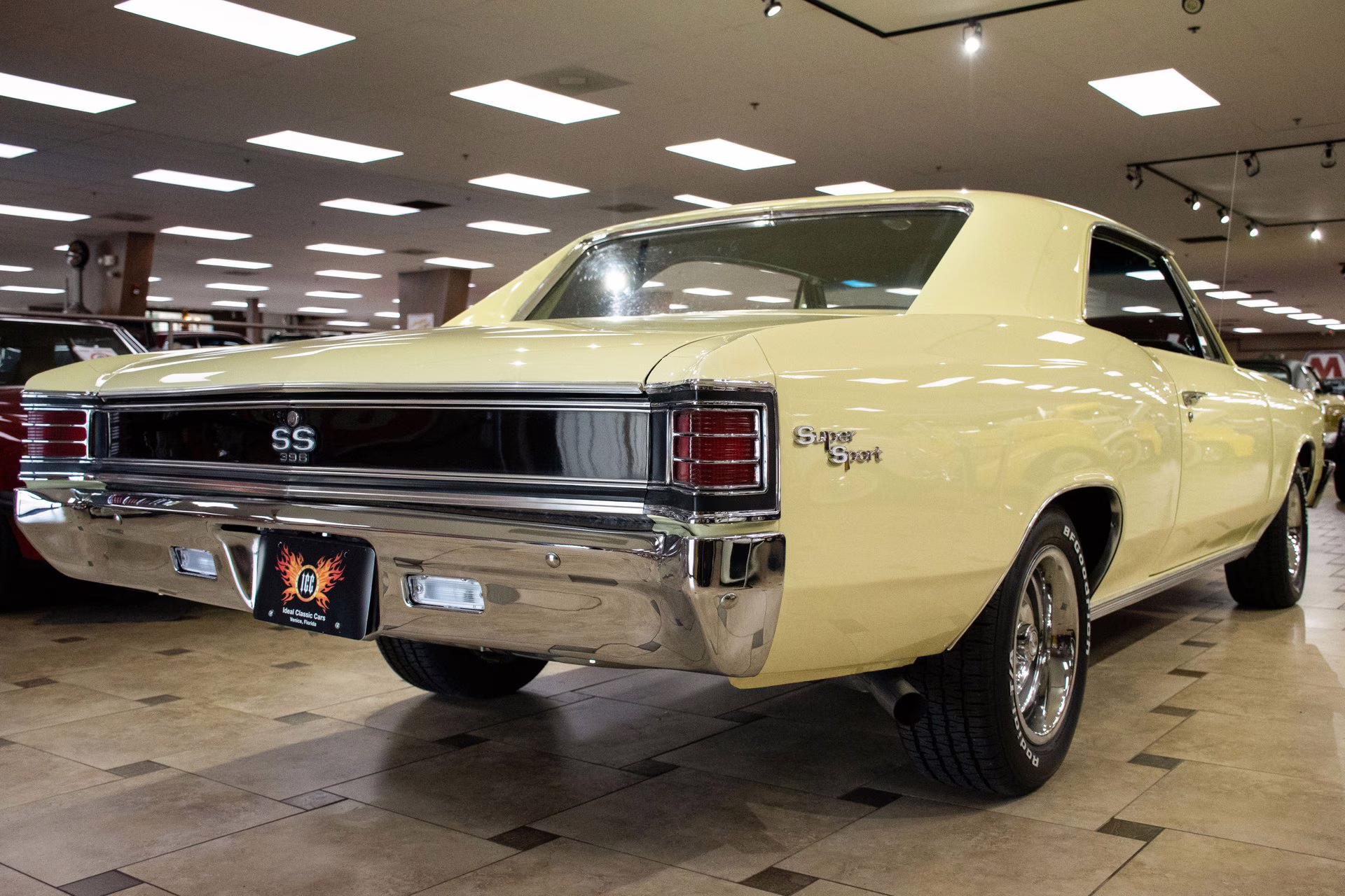 1967 Butternut Yellow Chevrolet Chevelle