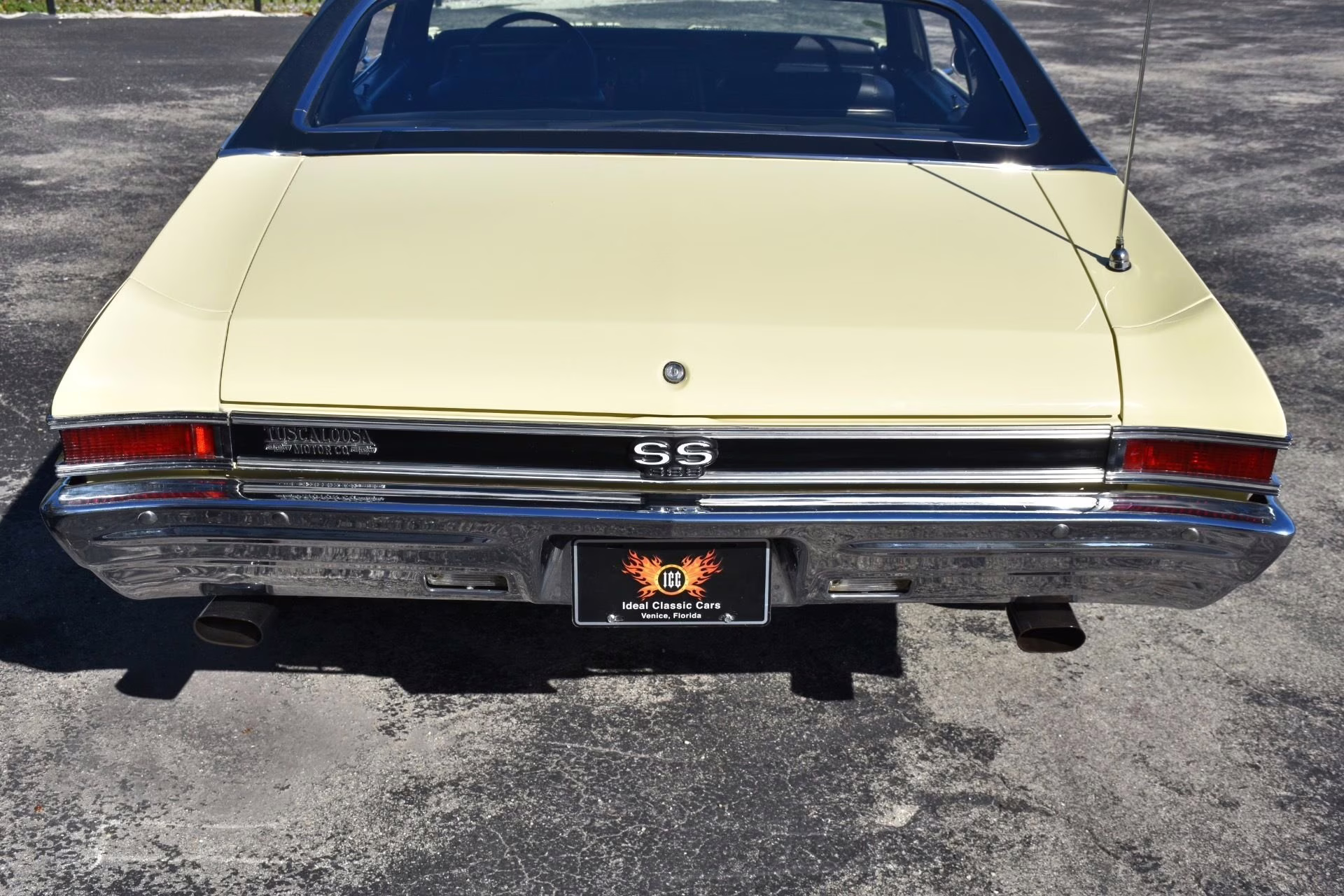 1968 Yellow Chevrolet Chevelle Coupe