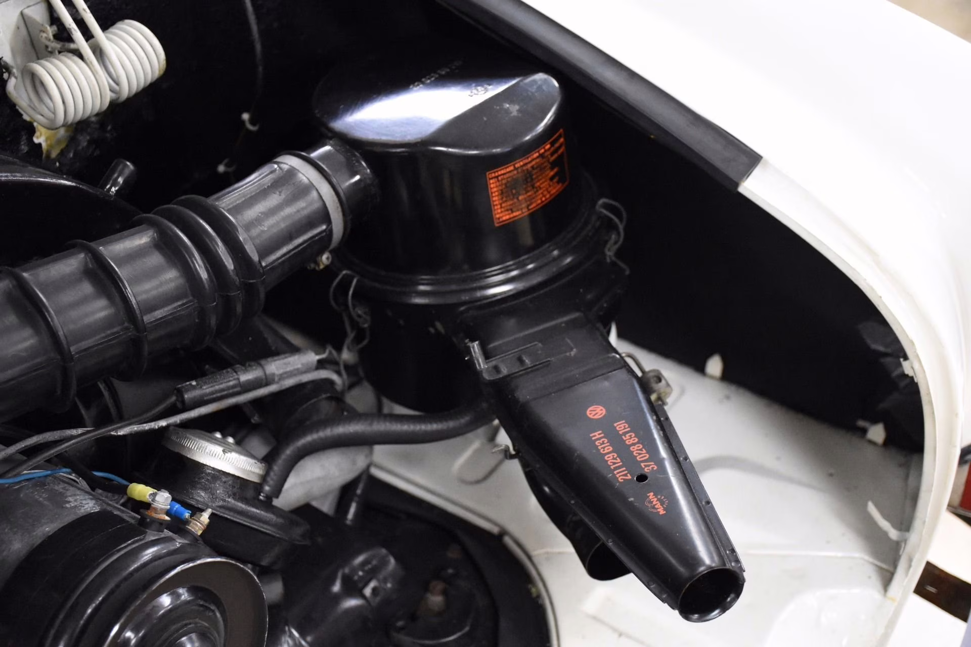 1970 White Volkswagen Karmann Ghia