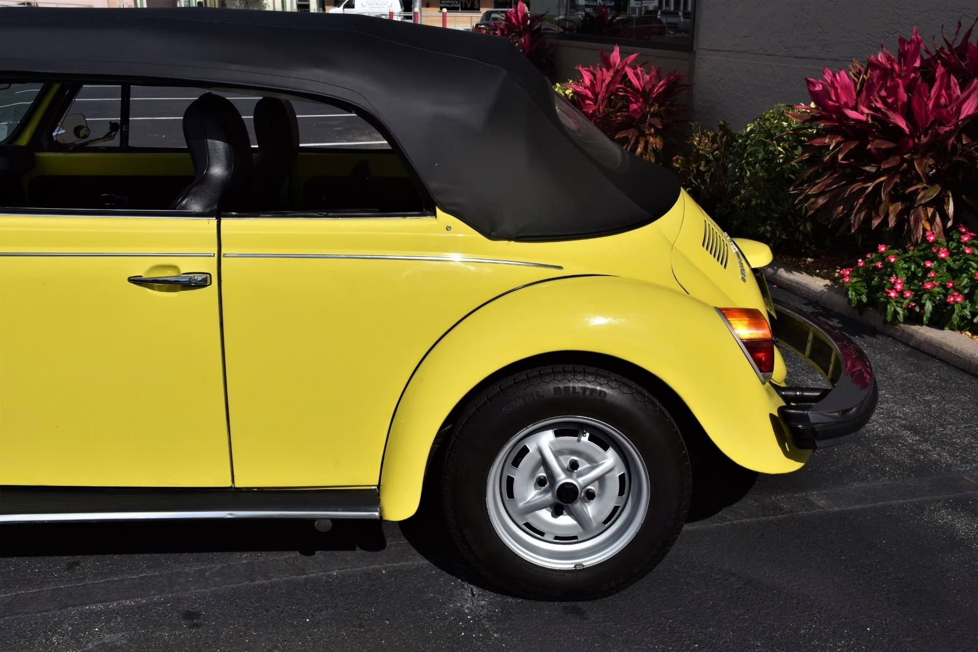 1974 Rallye Yellow Volkswagen Beetle