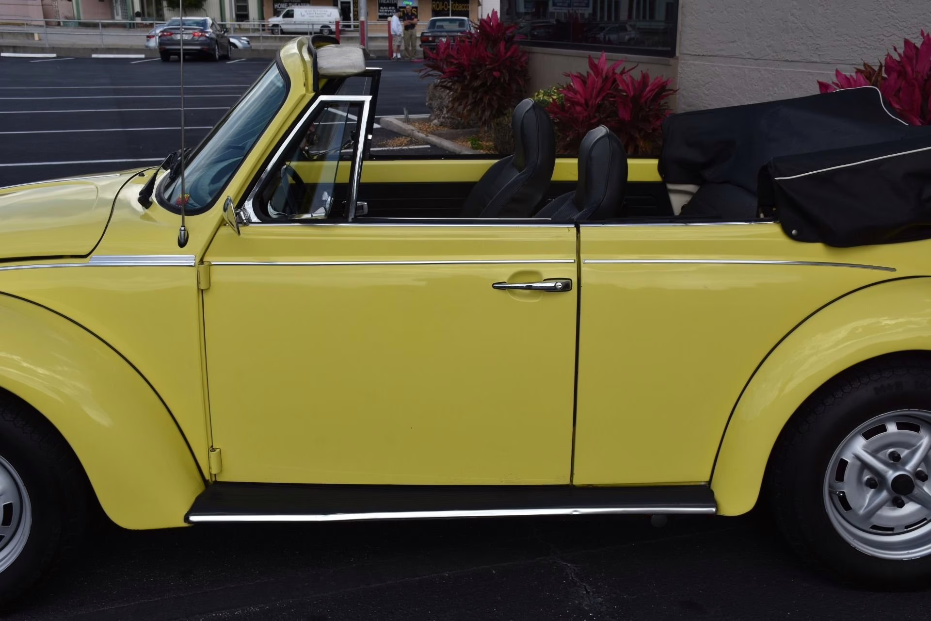 1974 Rallye Yellow Volkswagen Beetle