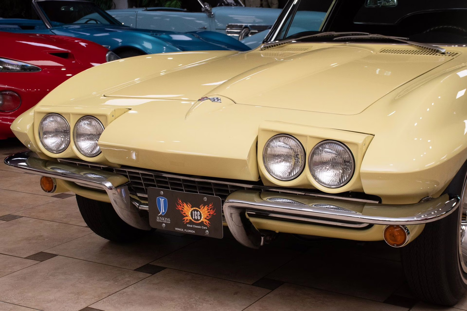 1967 Sunfire Yellow Chevrolet Corvette