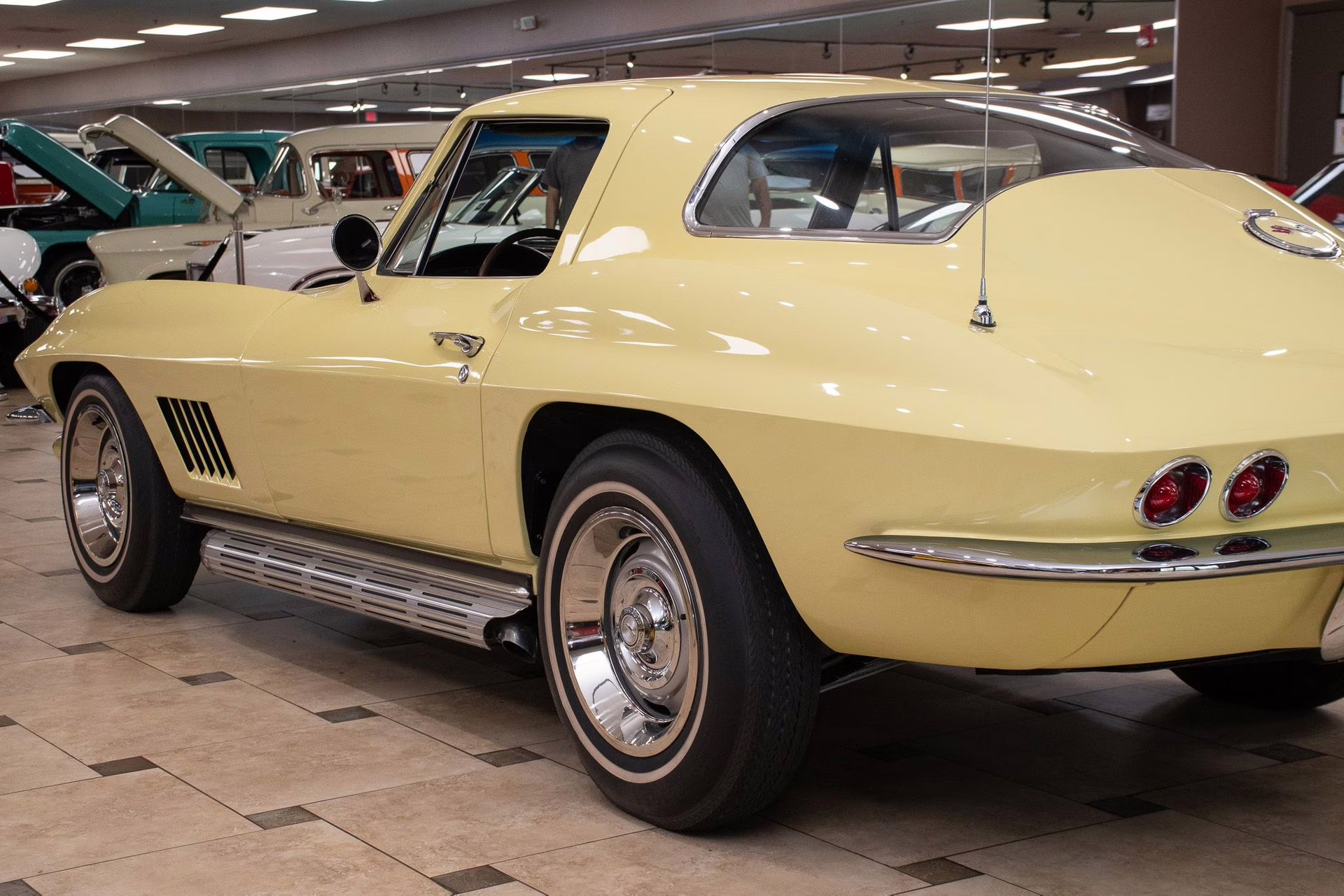 1967 Sunfire Yellow Chevrolet Corvette