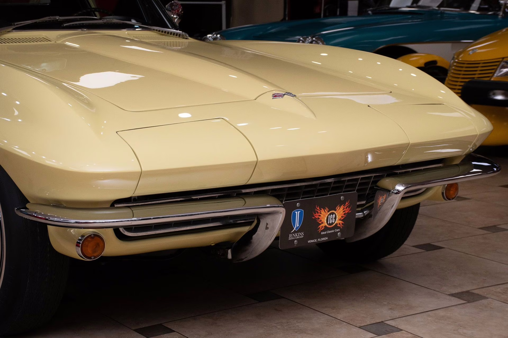 1967 Sunfire Yellow Chevrolet Corvette