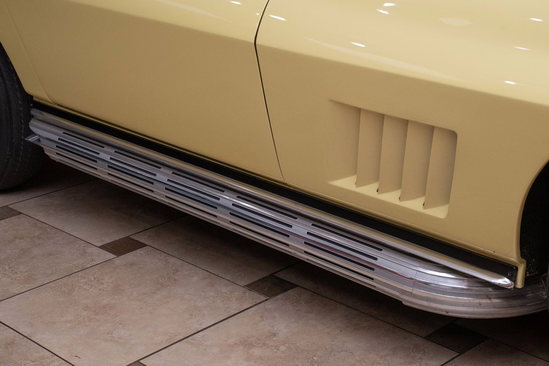 1967 Sunfire Yellow Chevrolet Corvette