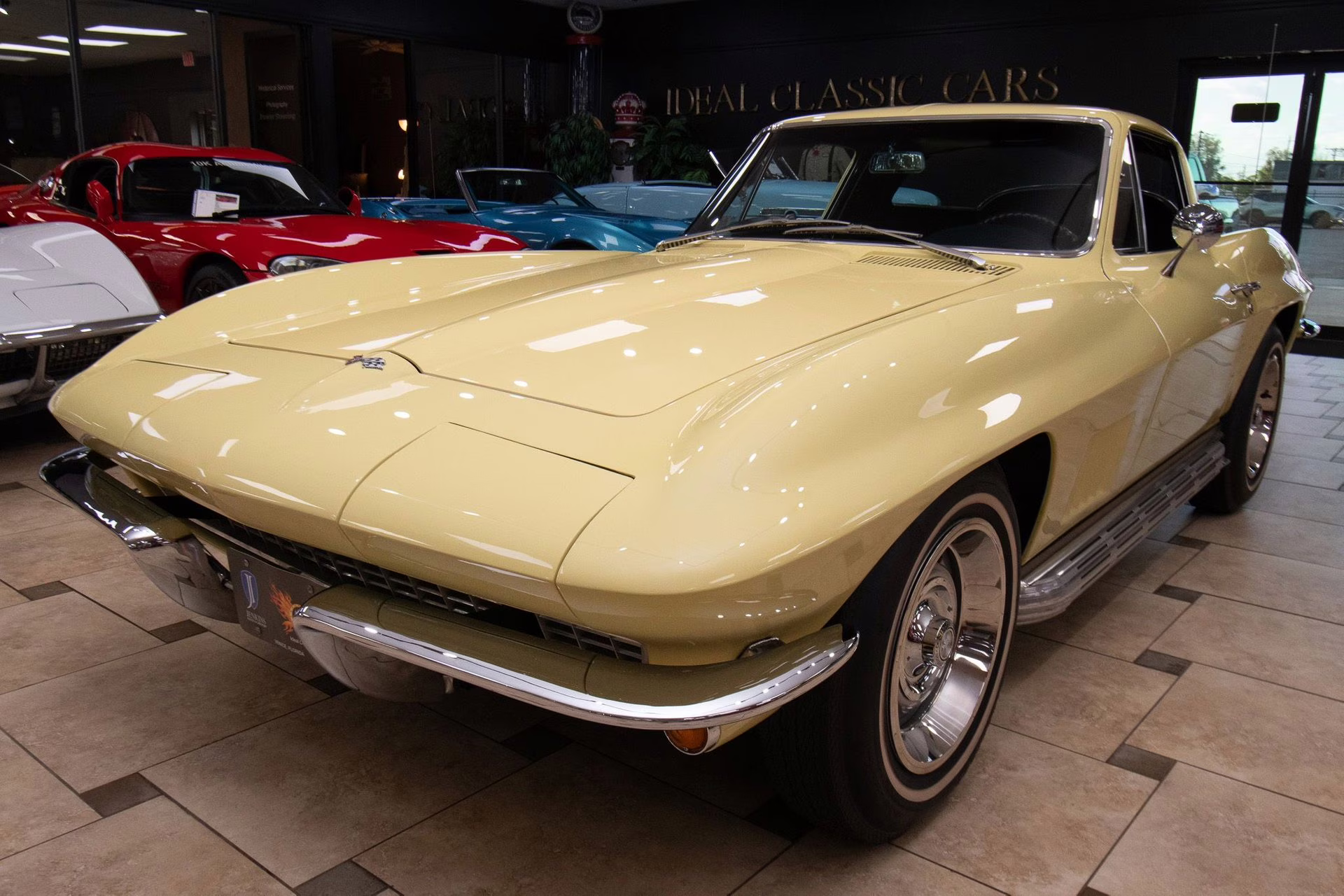 1967 Sunfire Yellow Chevrolet Corvette