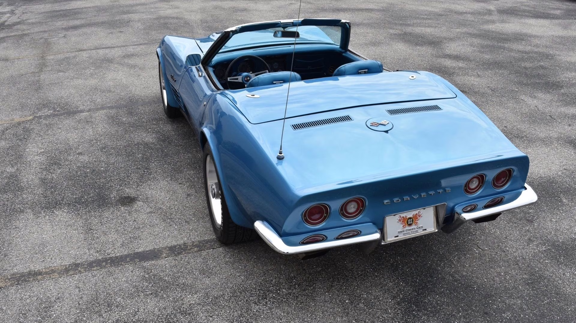 1970 Mulsanne Blue Chevrolet Corvette