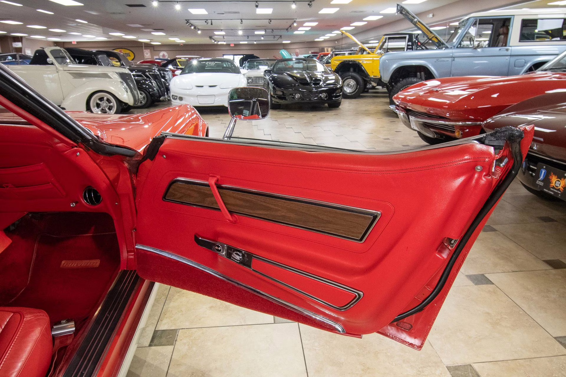 1970 Monza Red Chevrolet Corvette