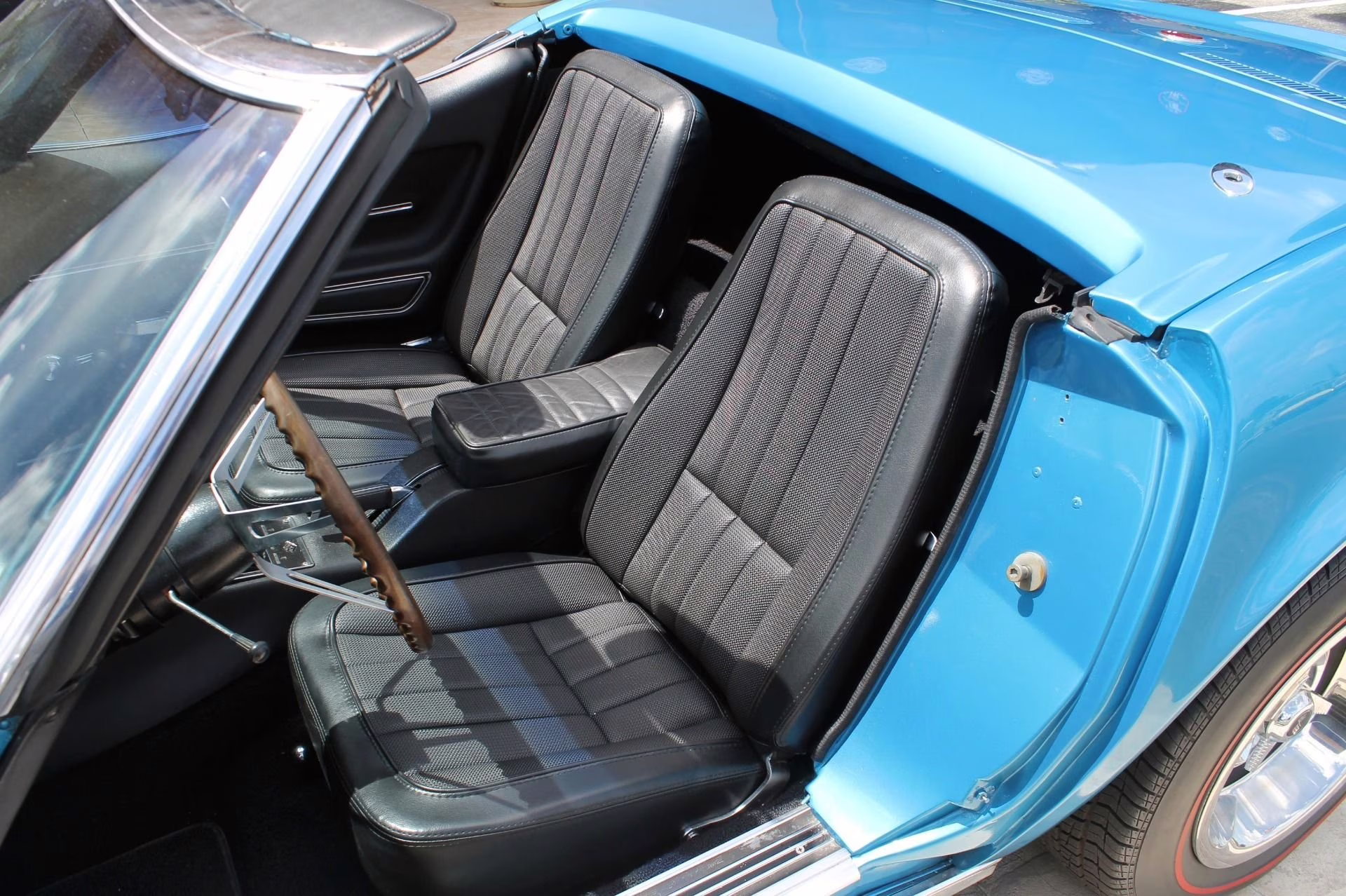 1968 LeMans Blue Chevrolet Corvette