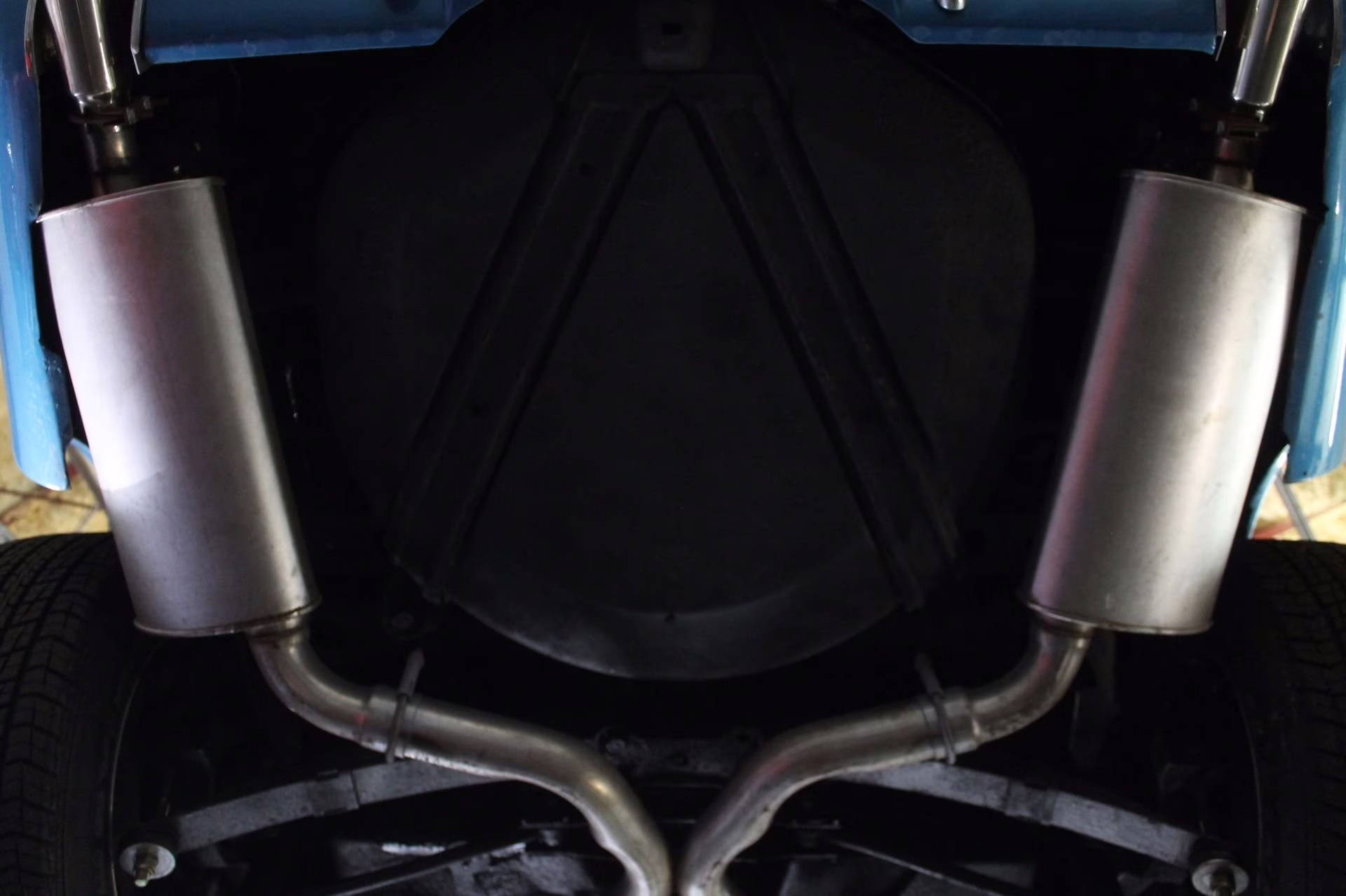 1968 LeMans Blue Chevrolet Corvette