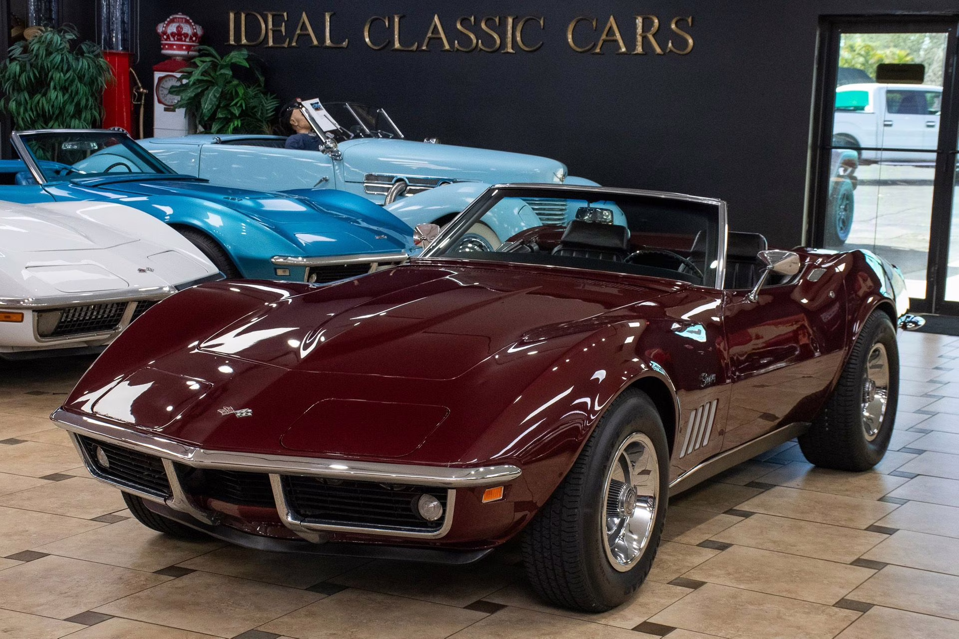 1969 Burgundy Chevrolet Corvette