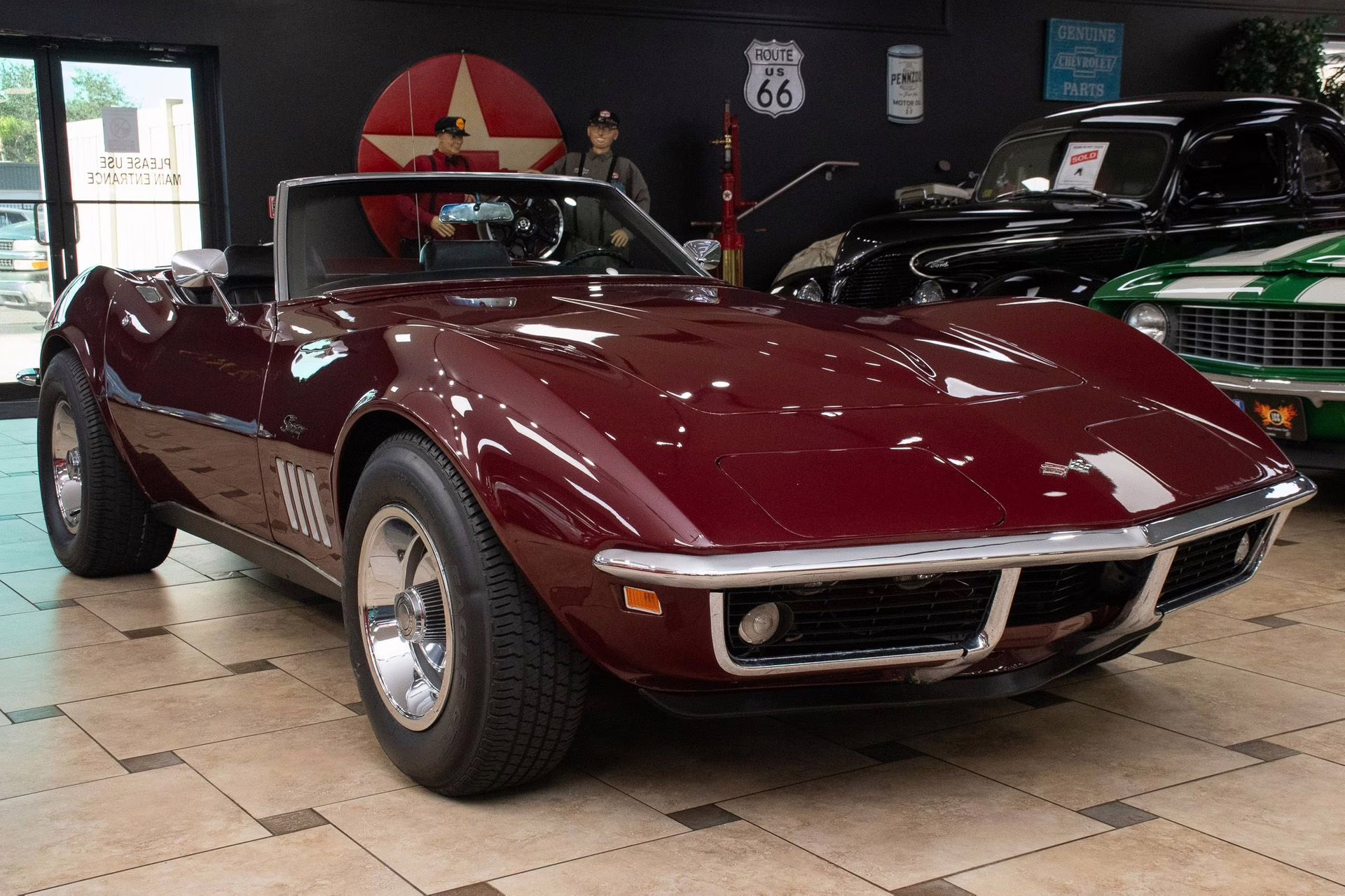 1969 Burgundy Chevrolet Corvette