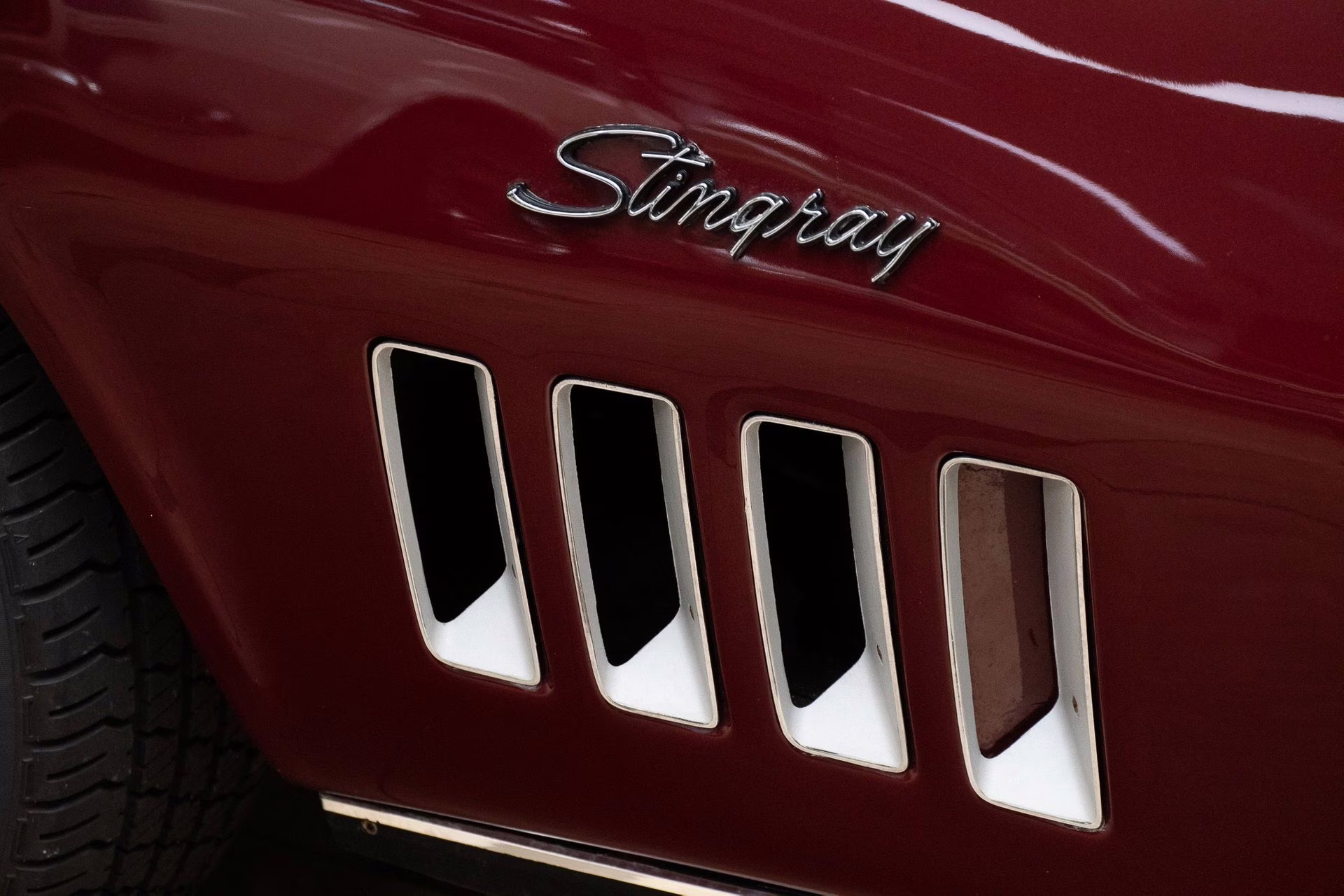 1969 Burgundy Chevrolet Corvette