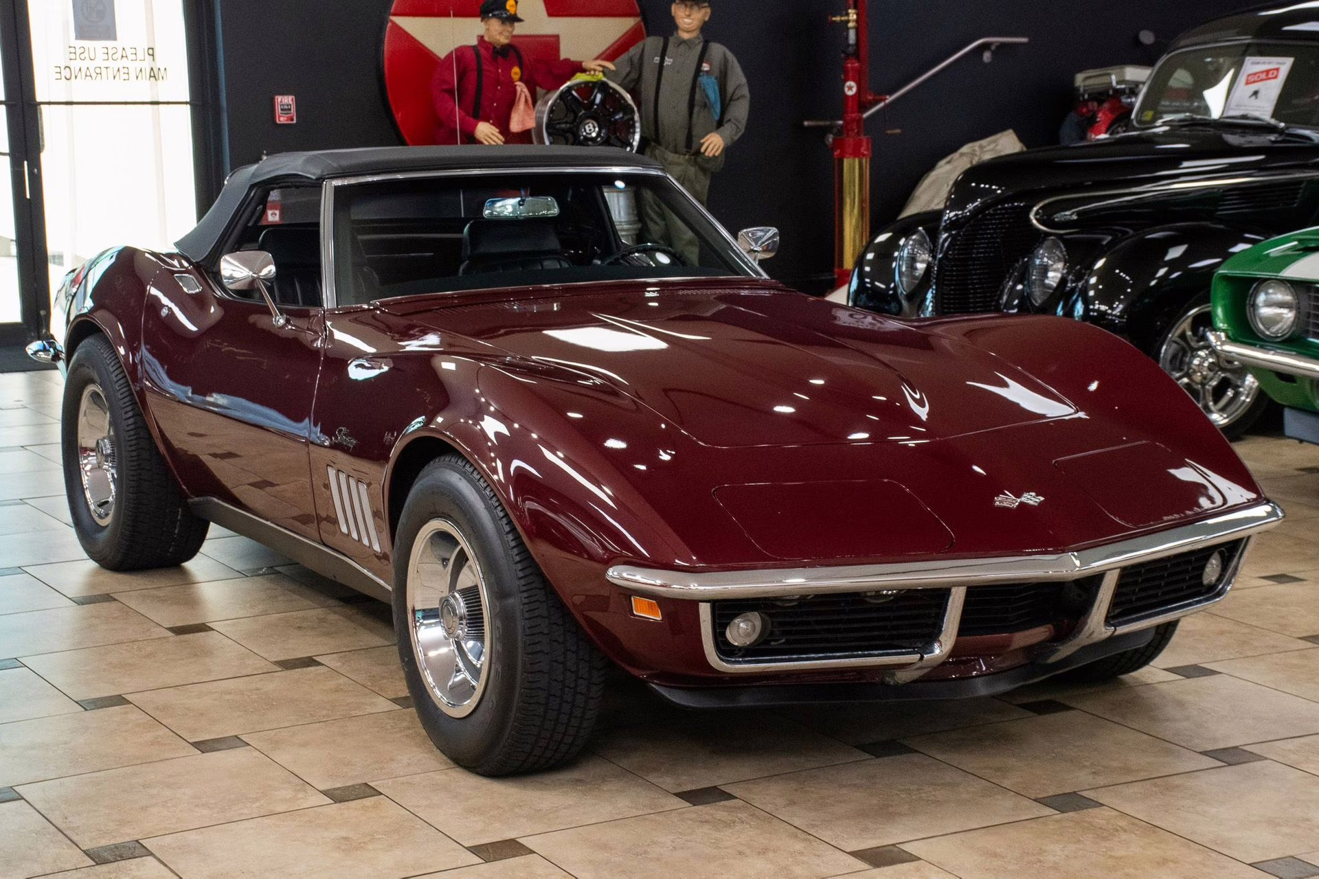 1969 Burgundy Chevrolet Corvette