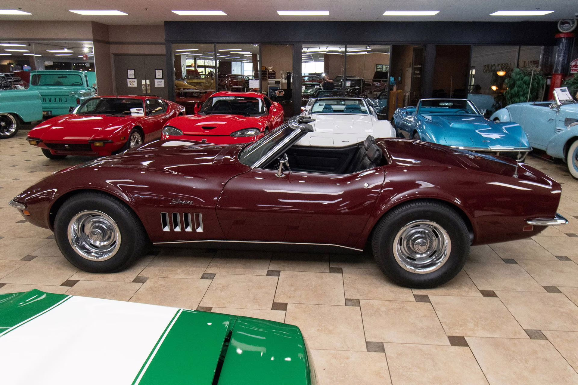 1969 Burgundy Chevrolet Corvette