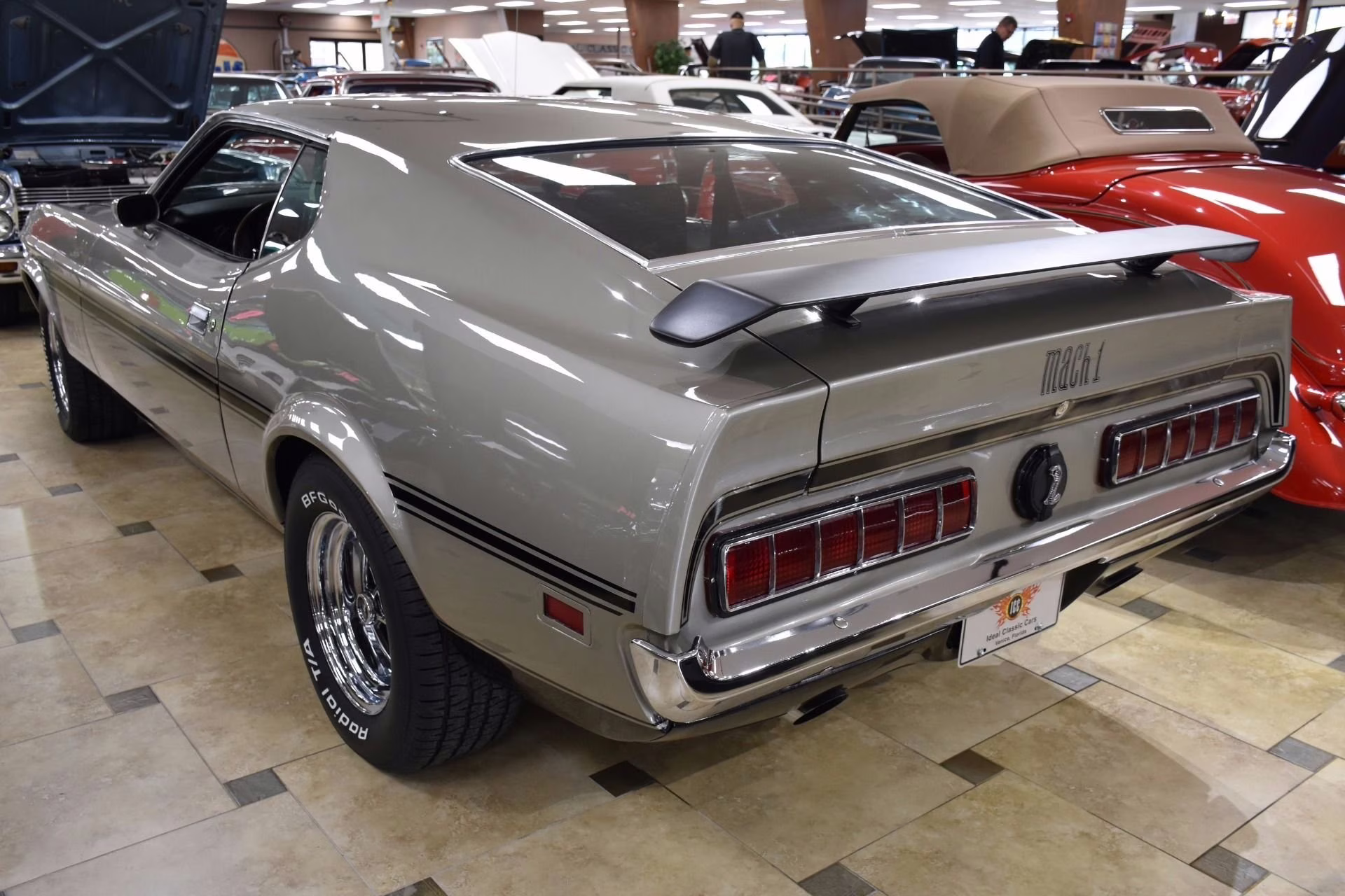 1971 Grey Ford Mustang
