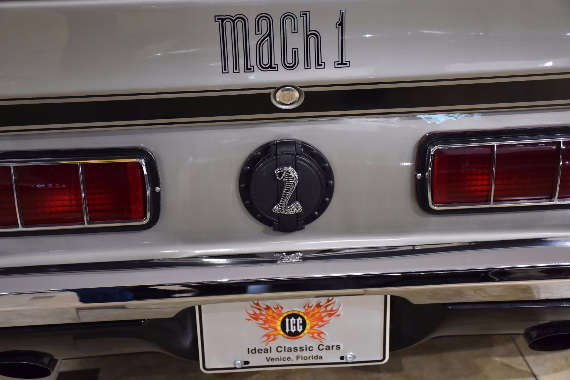 1971 Grey Ford Mustang