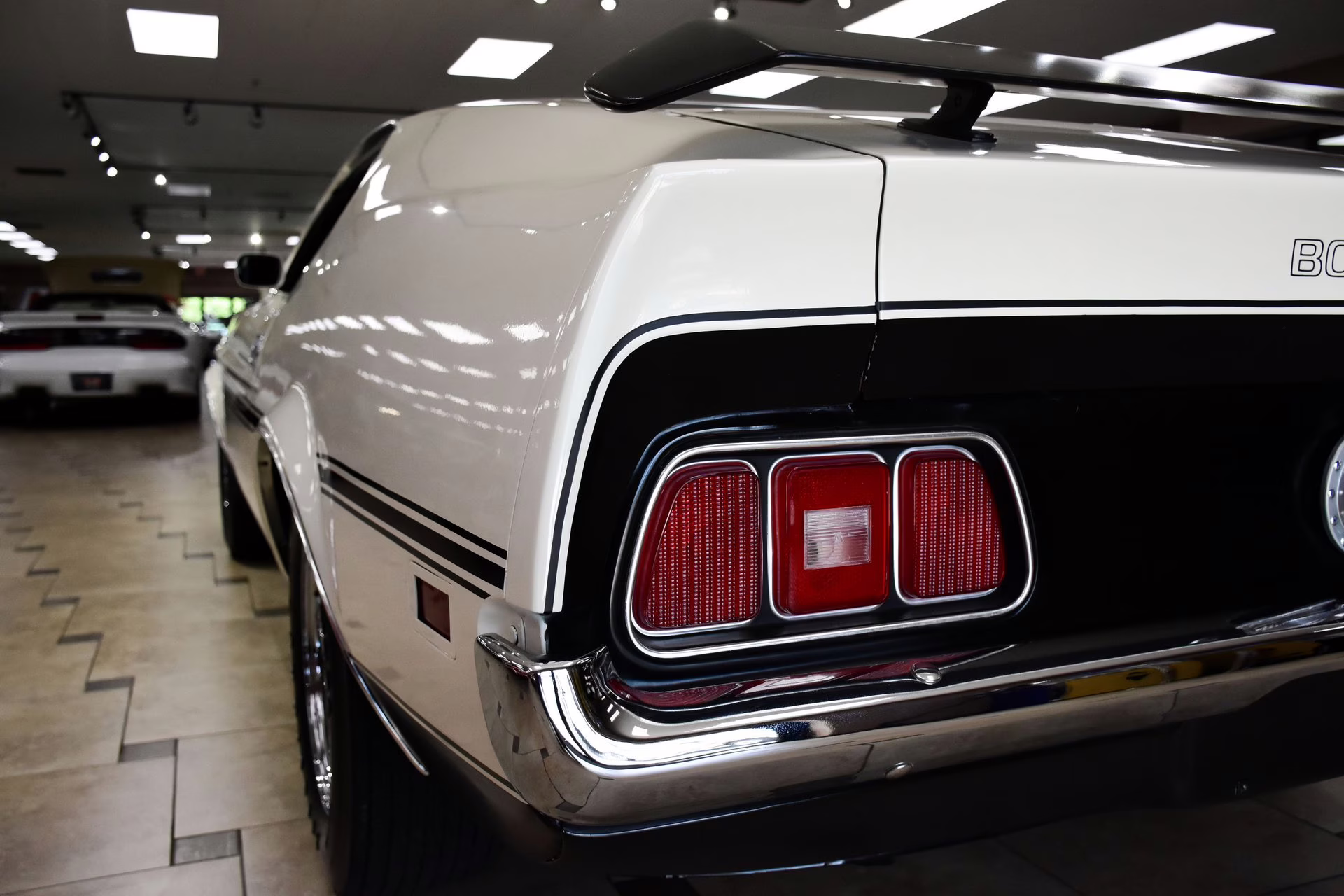 1971 White Ford Mustang