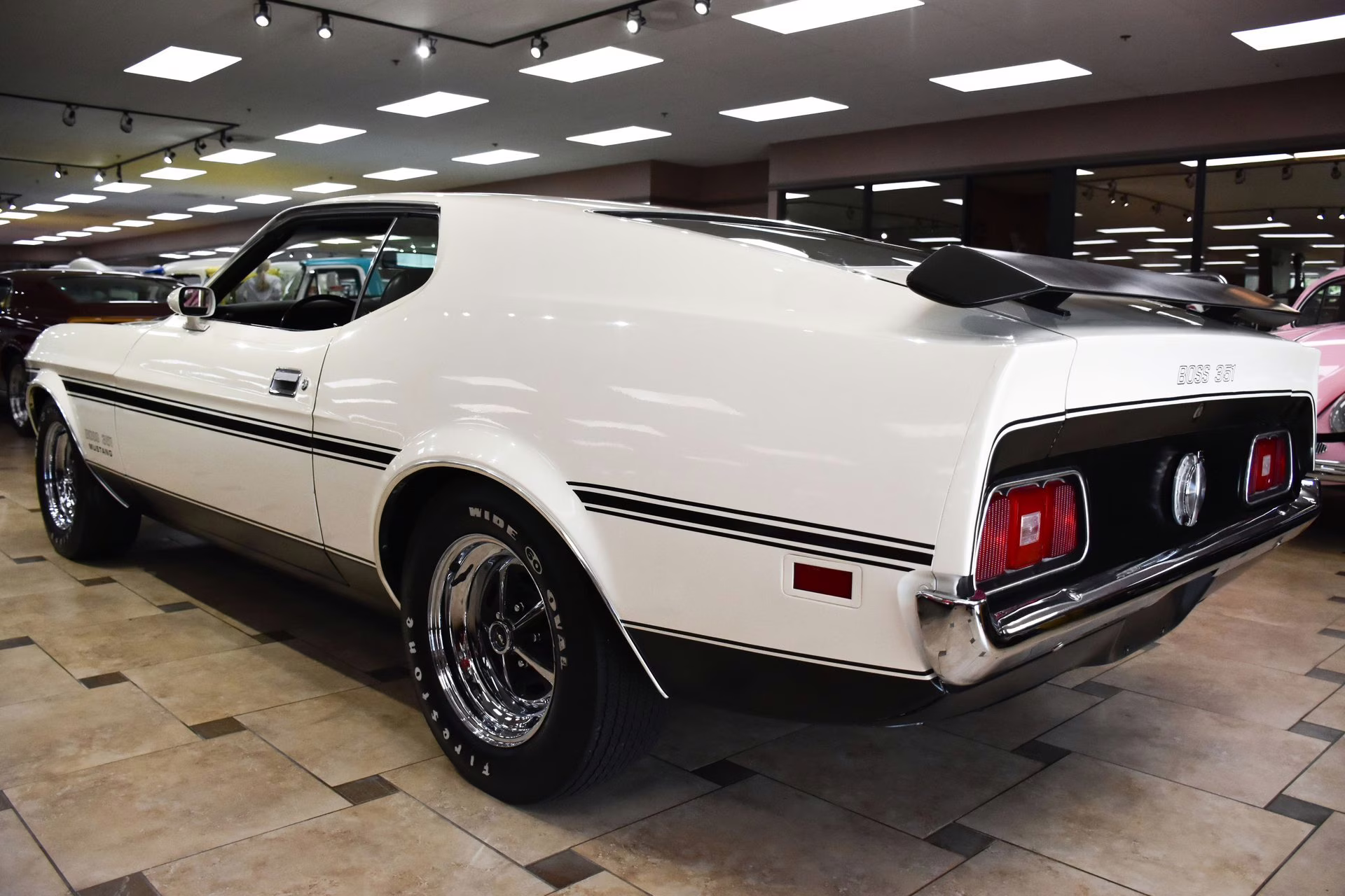 1971 White Ford Mustang