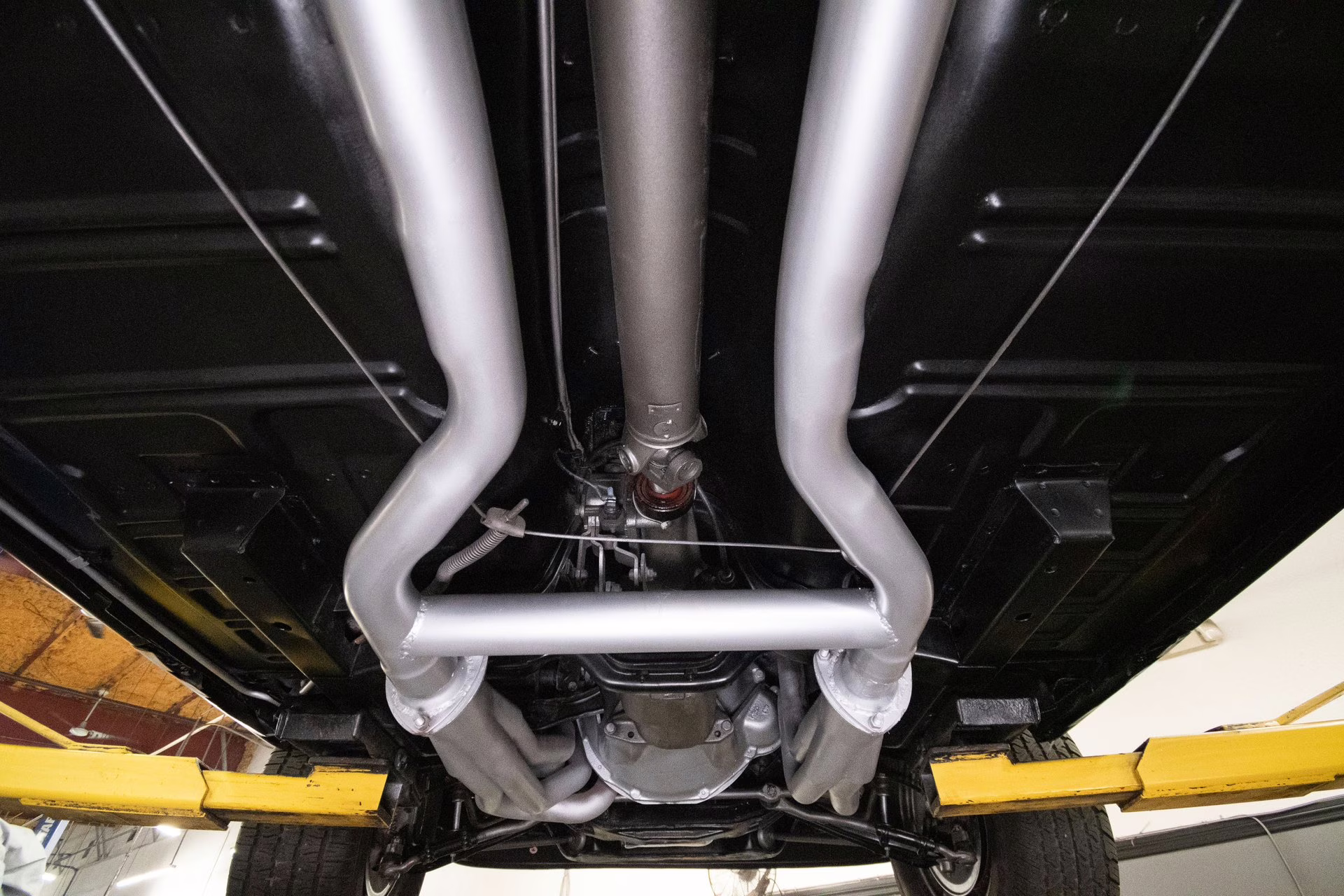 1971 White Ford Mustang