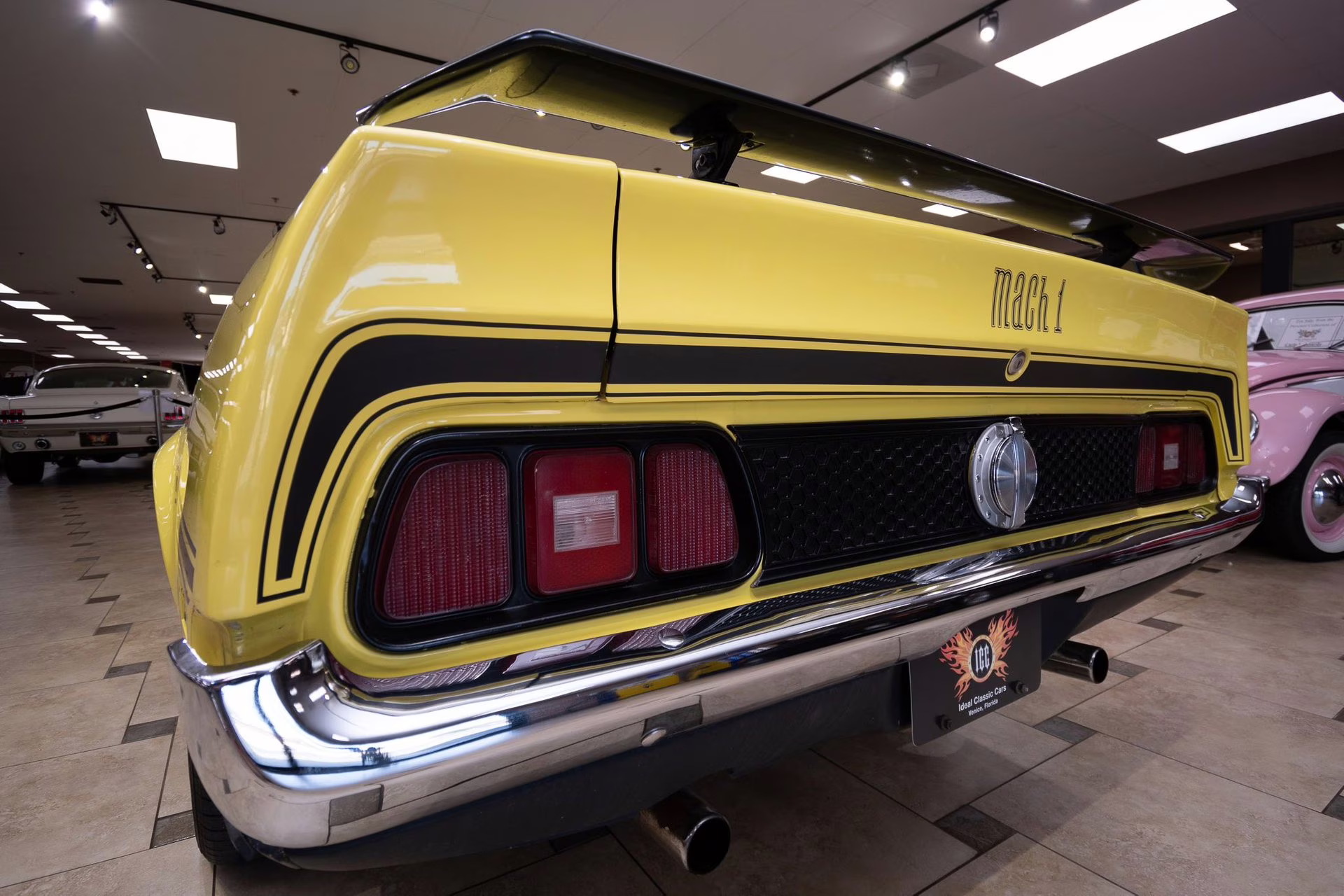 1971 Grabber Yellow Ford Mustang