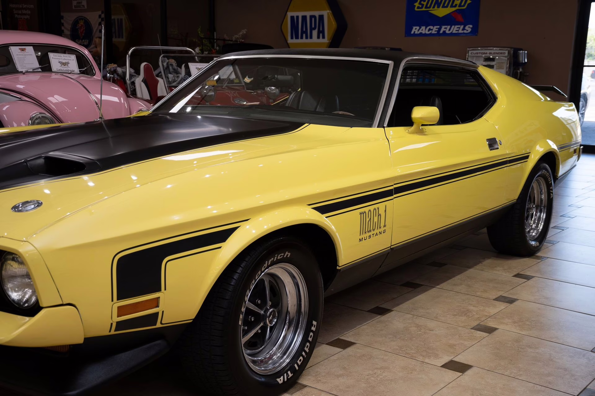 1971 Grabber Yellow Ford Mustang