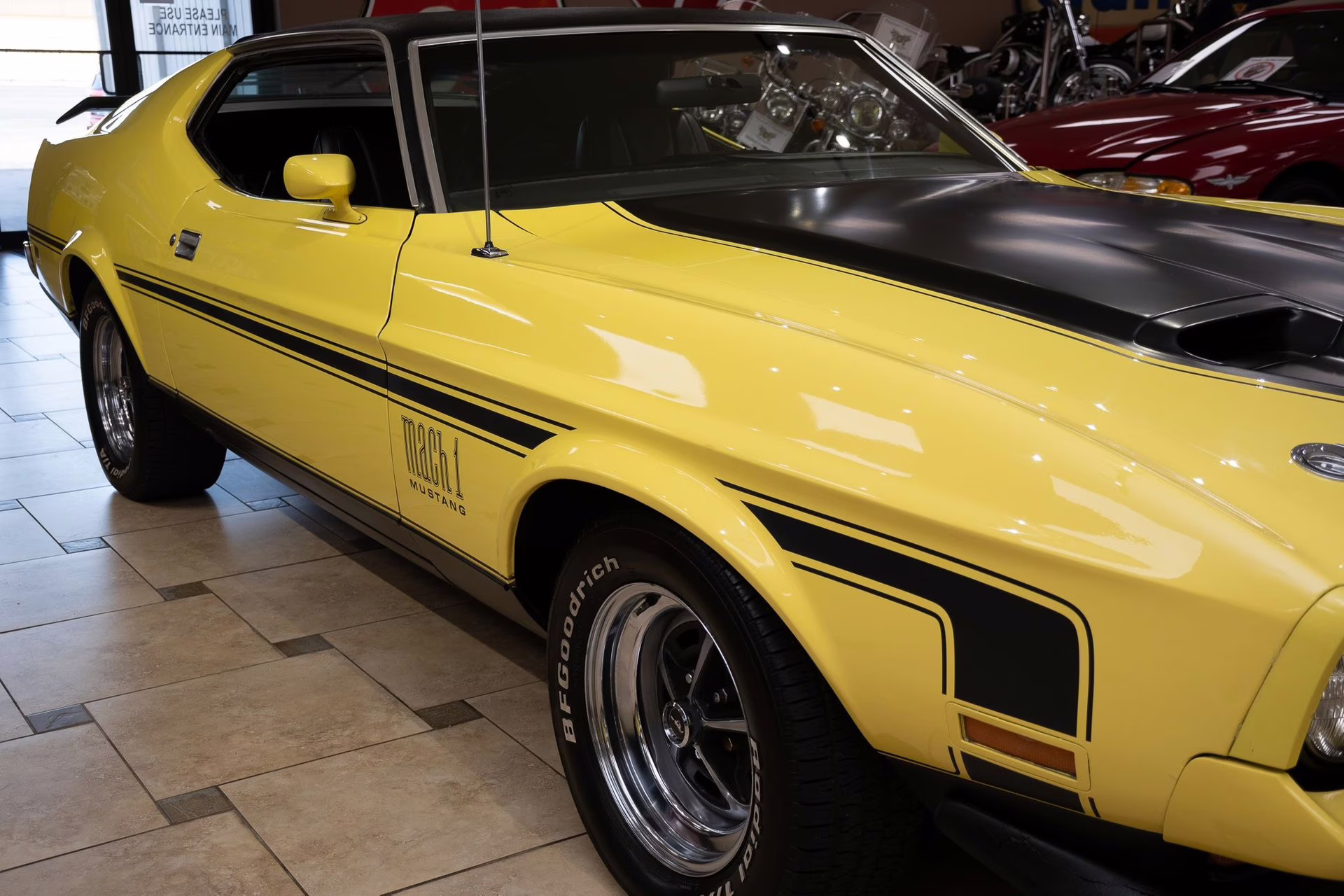 1971 Grabber Yellow Ford Mustang