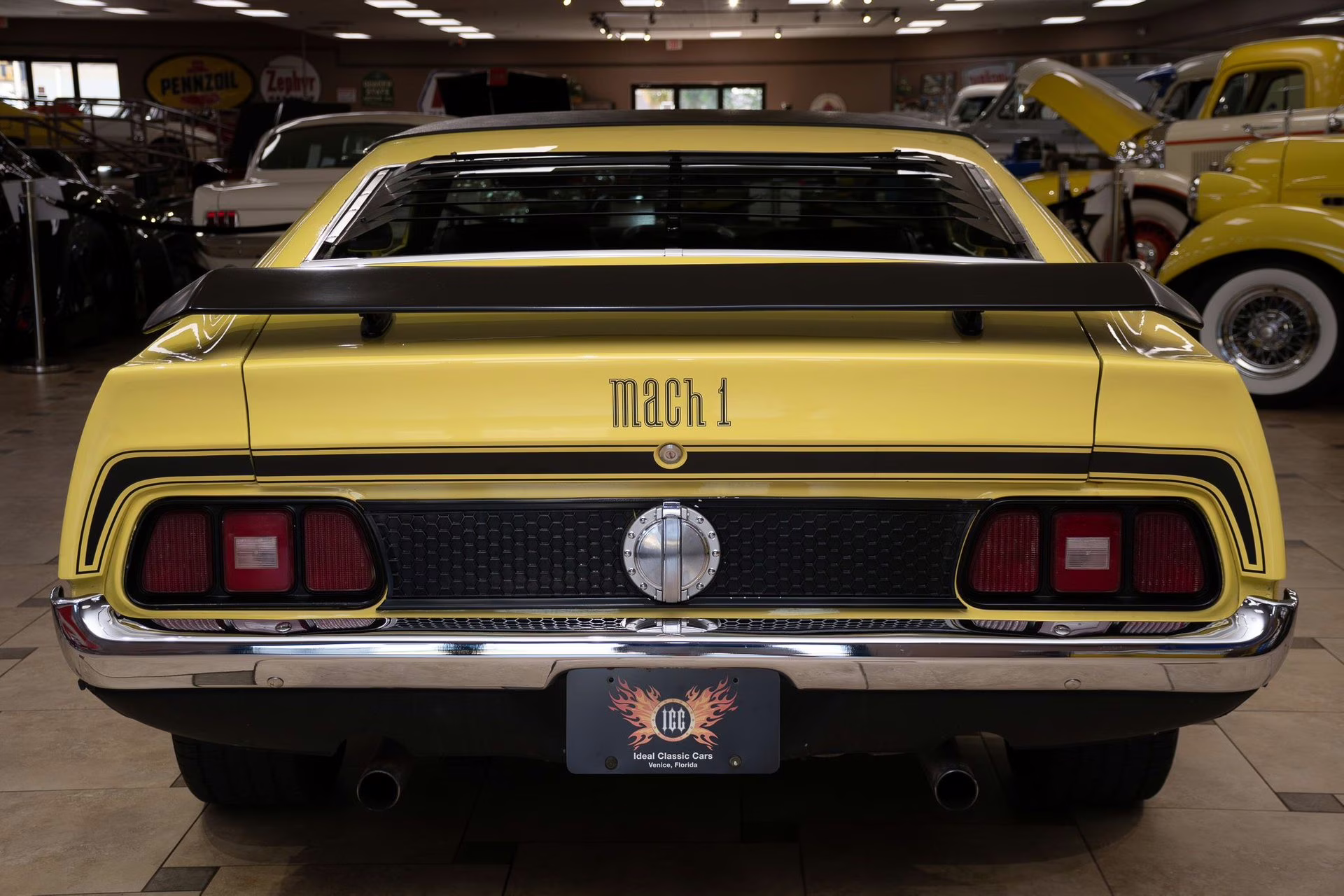 1971 Grabber Yellow Ford Mustang