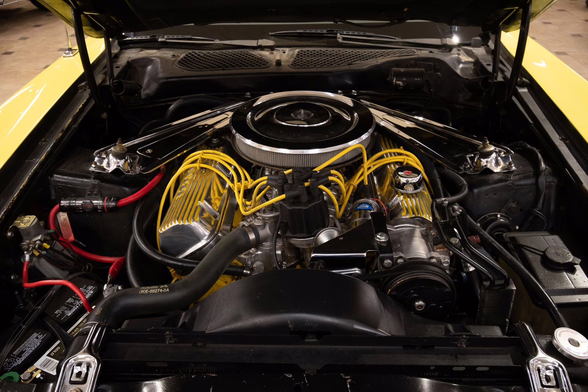 1971 Grabber Yellow Ford Mustang