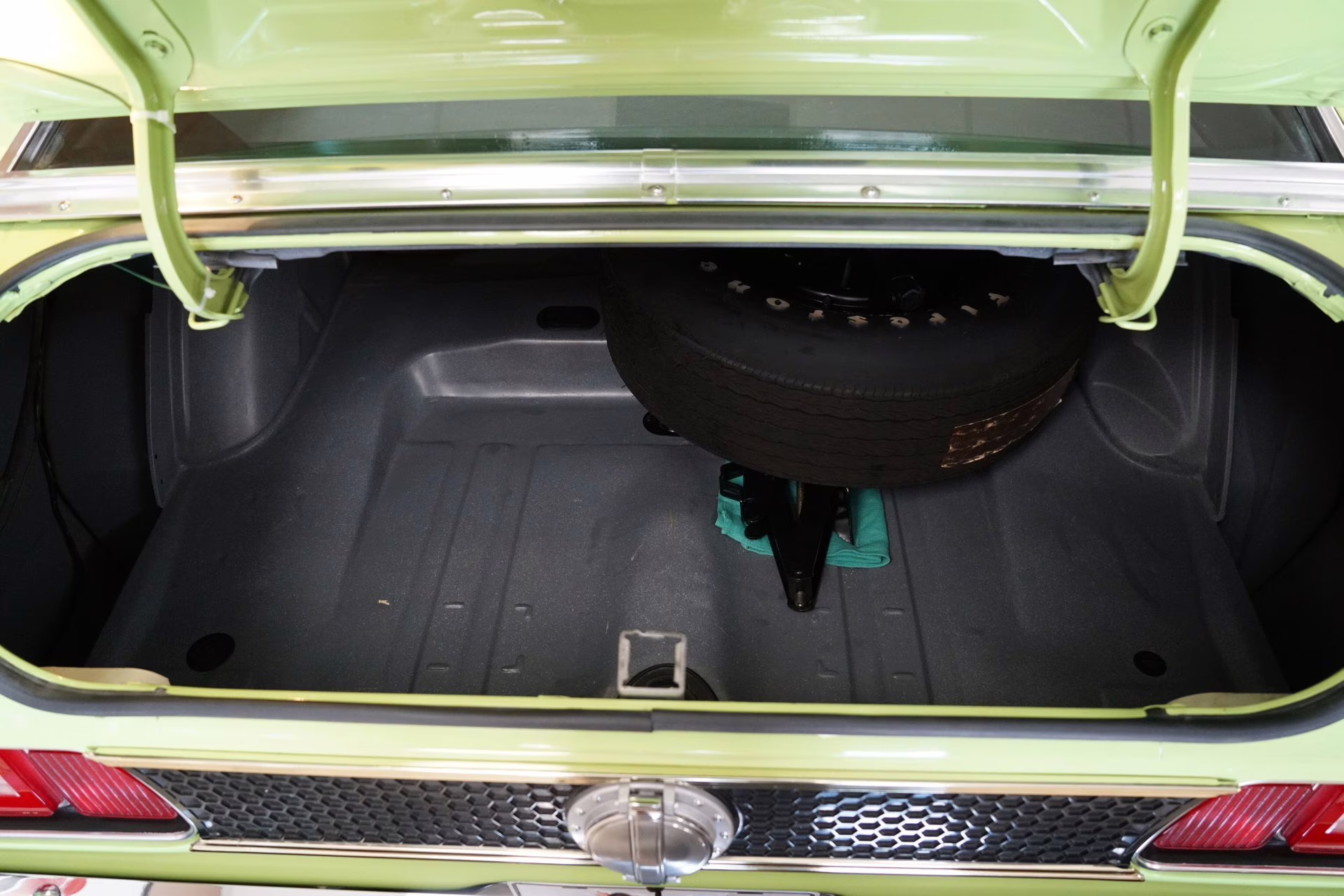 1971 Grabber Lime Ford Mustang