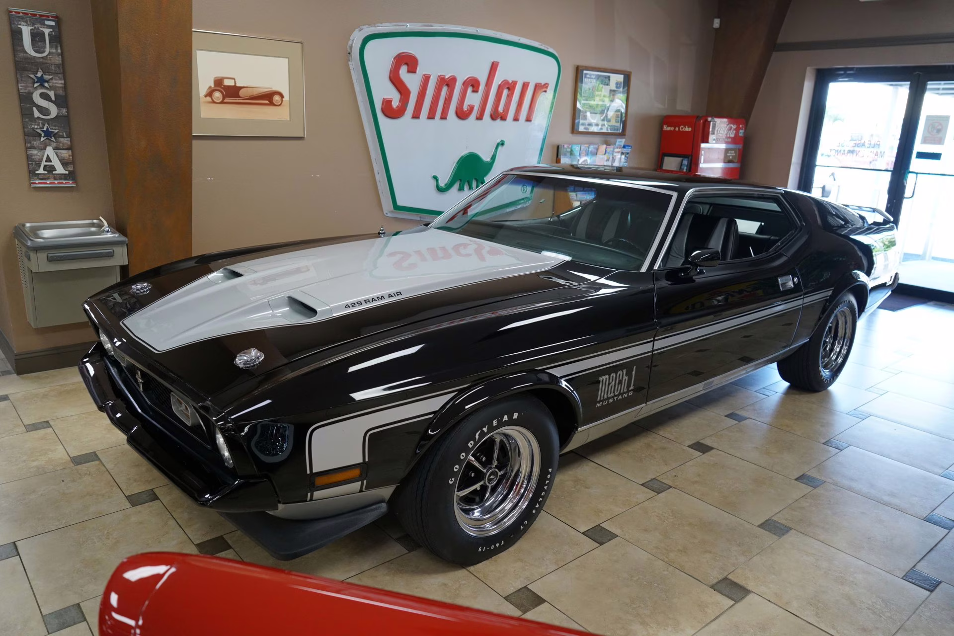 1971 Raven Black Ford Mustang