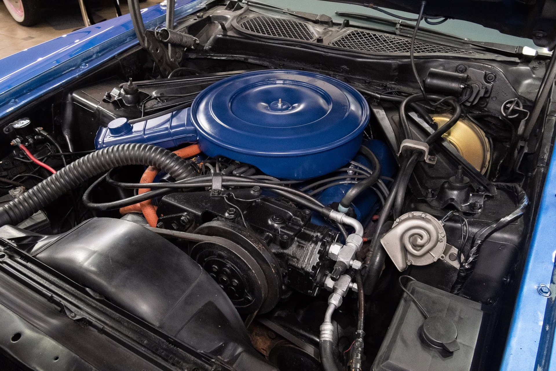 1971 Bright Blue Poly Mercury Cougar